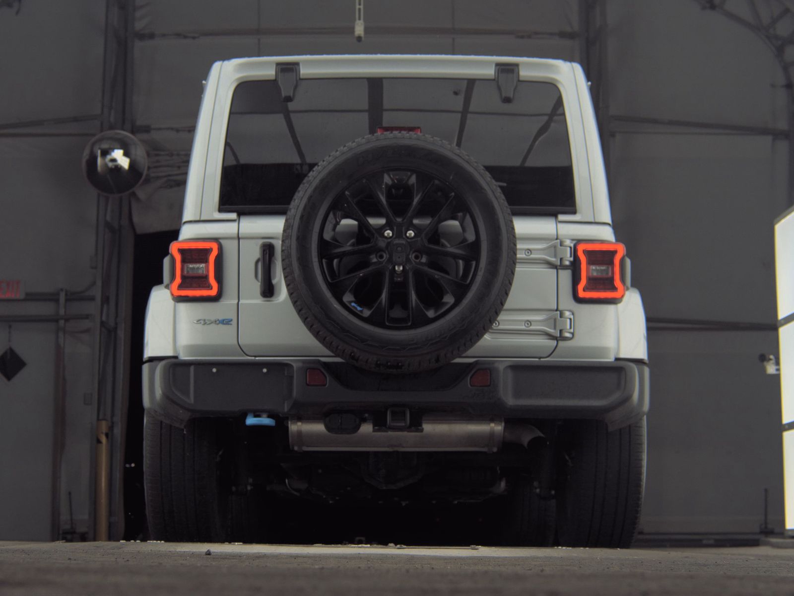 2023 Jeep Wrangler 4xe Sahara AWD