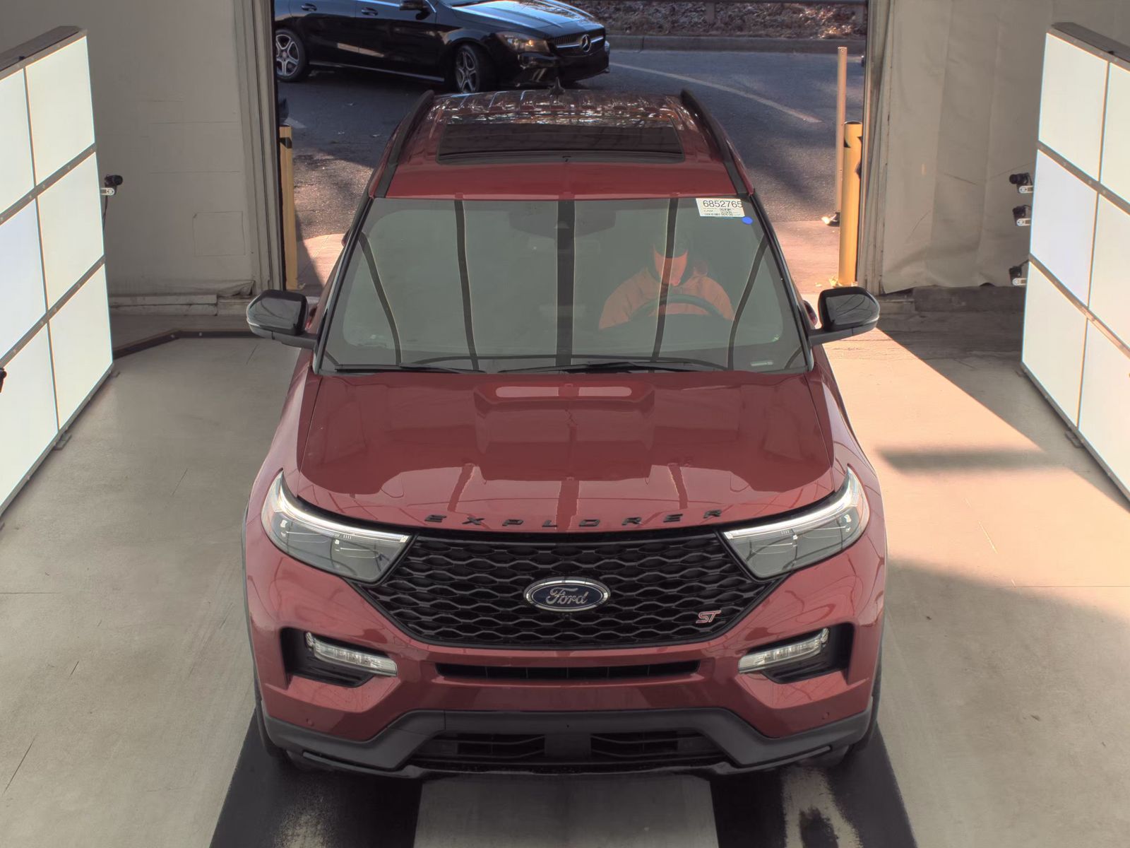 2022 Ford Explorer ST AWD