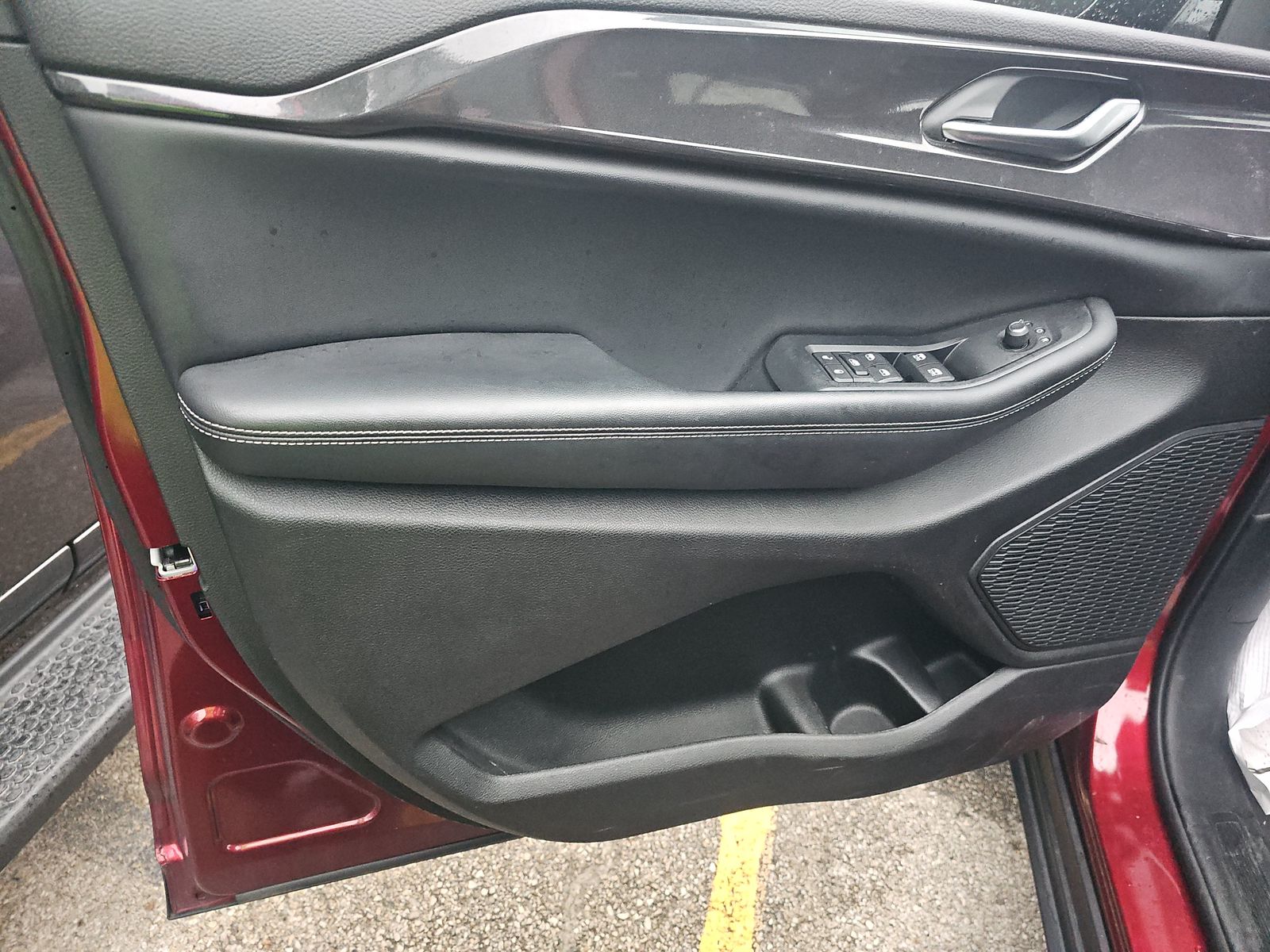 2023 Jeep Grand Cherokee Altitude AWD