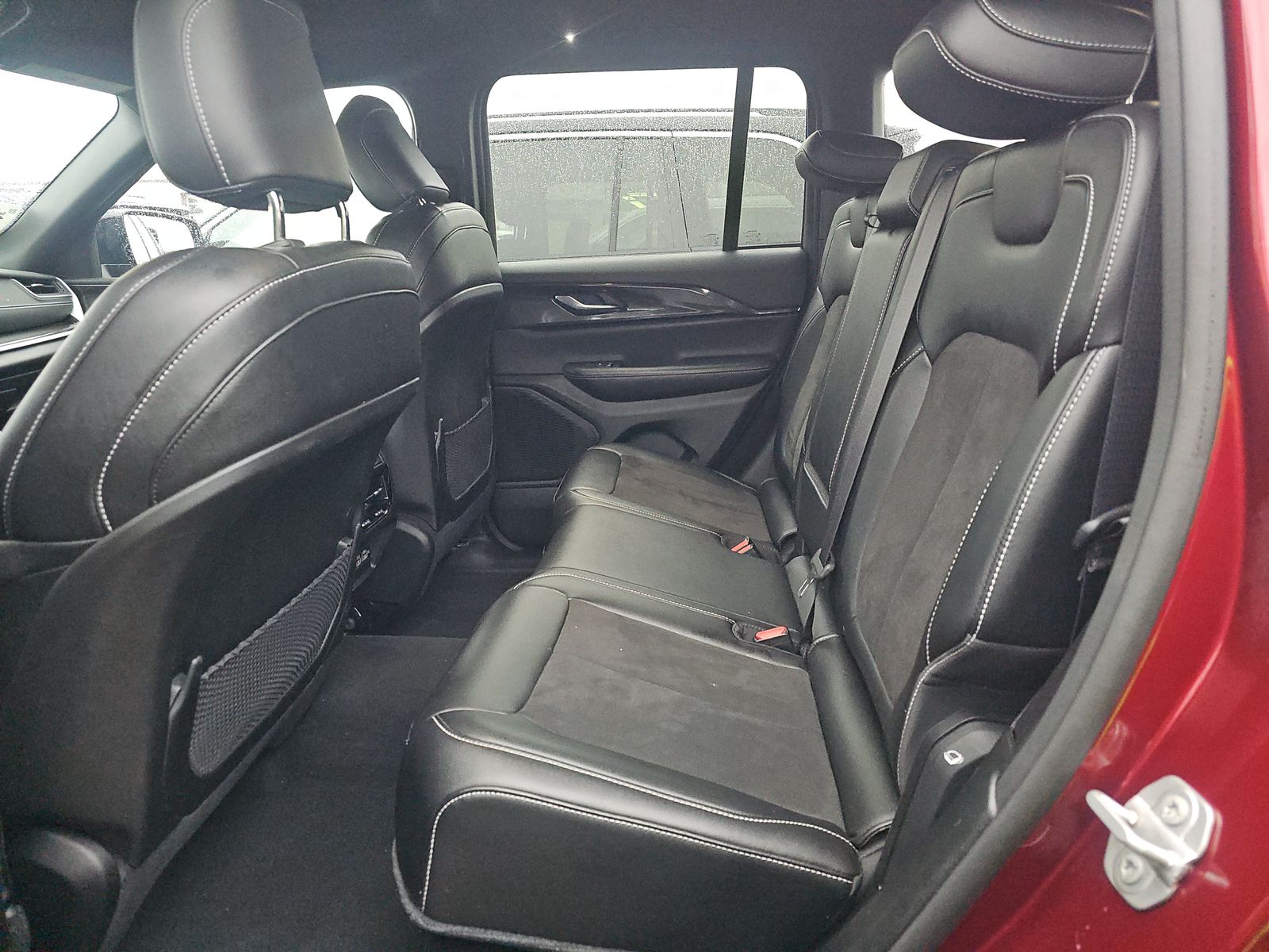 2023 Jeep Grand Cherokee Altitude AWD