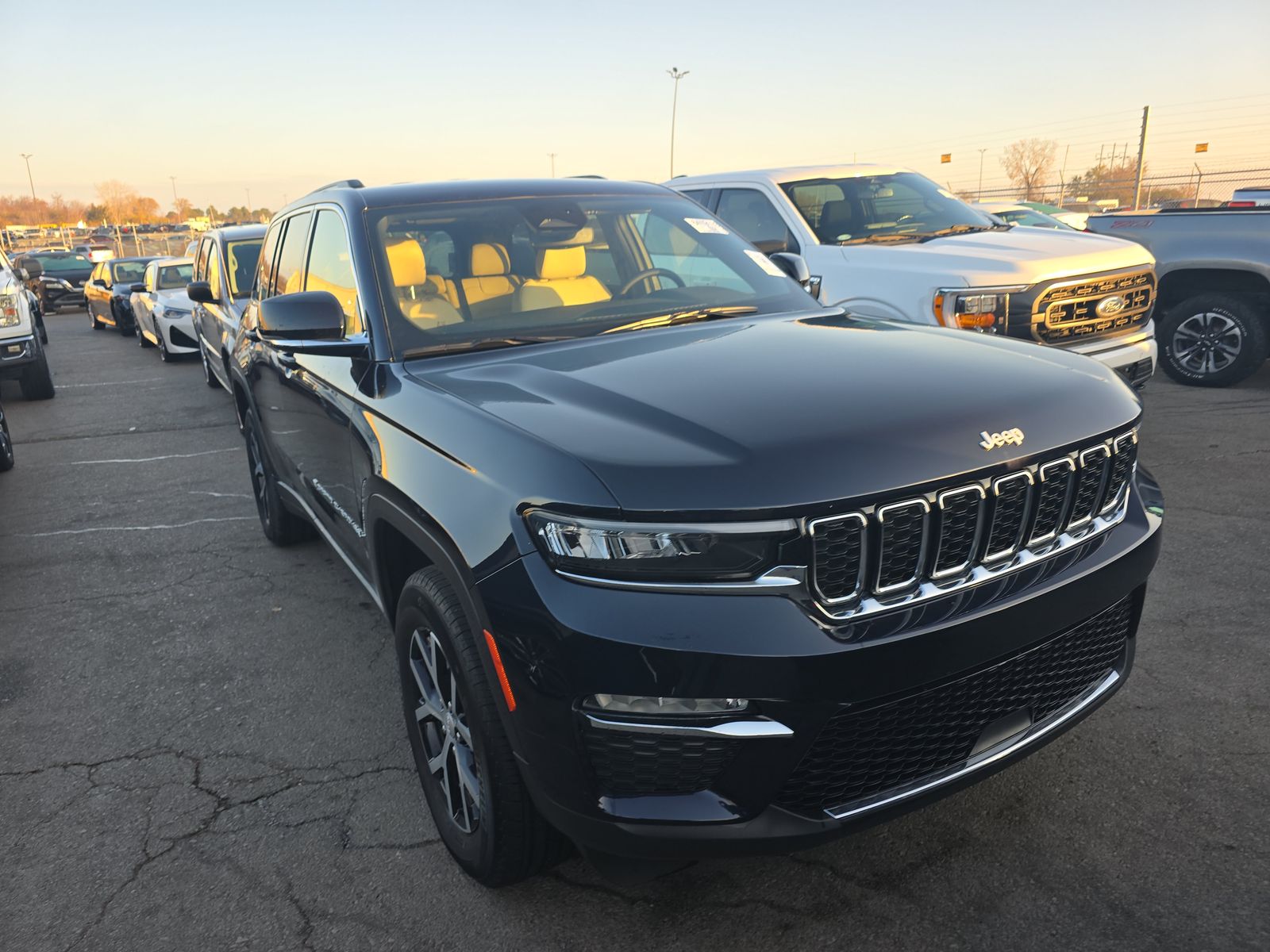 2024 Jeep Grand Cherokee Limited AWD
