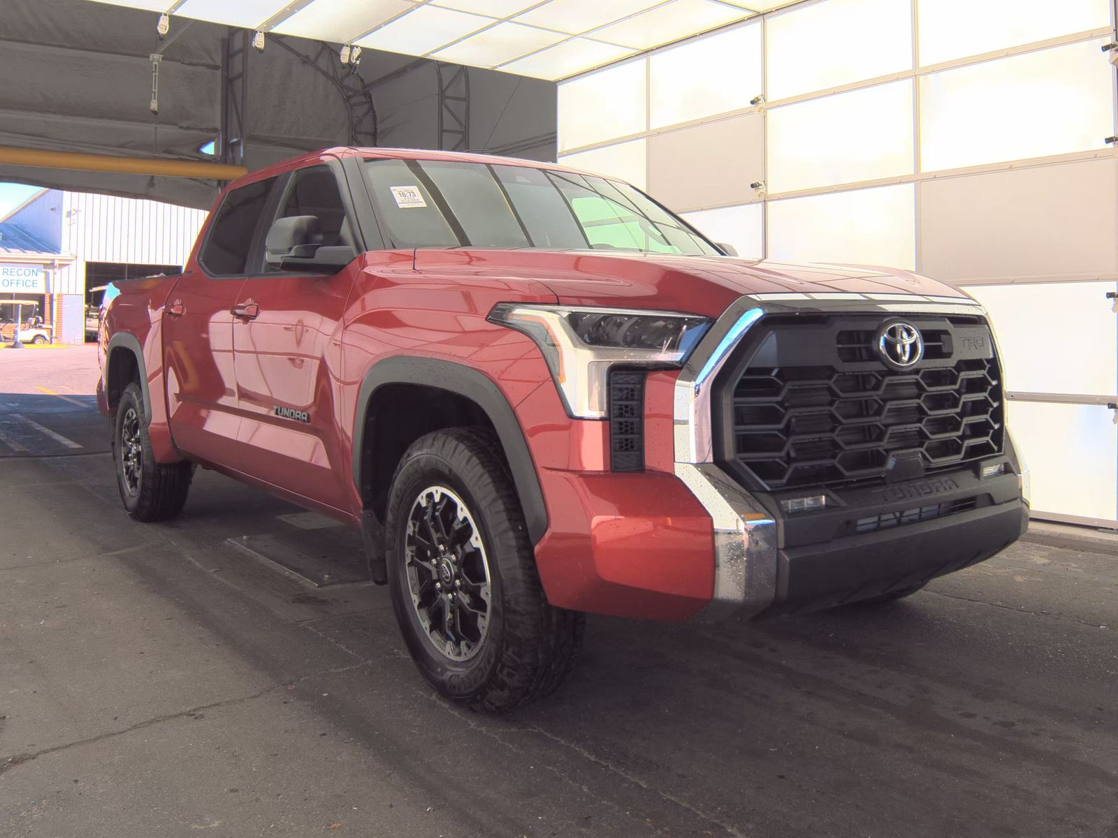 2025 Toyota Tundra SR5 AWD