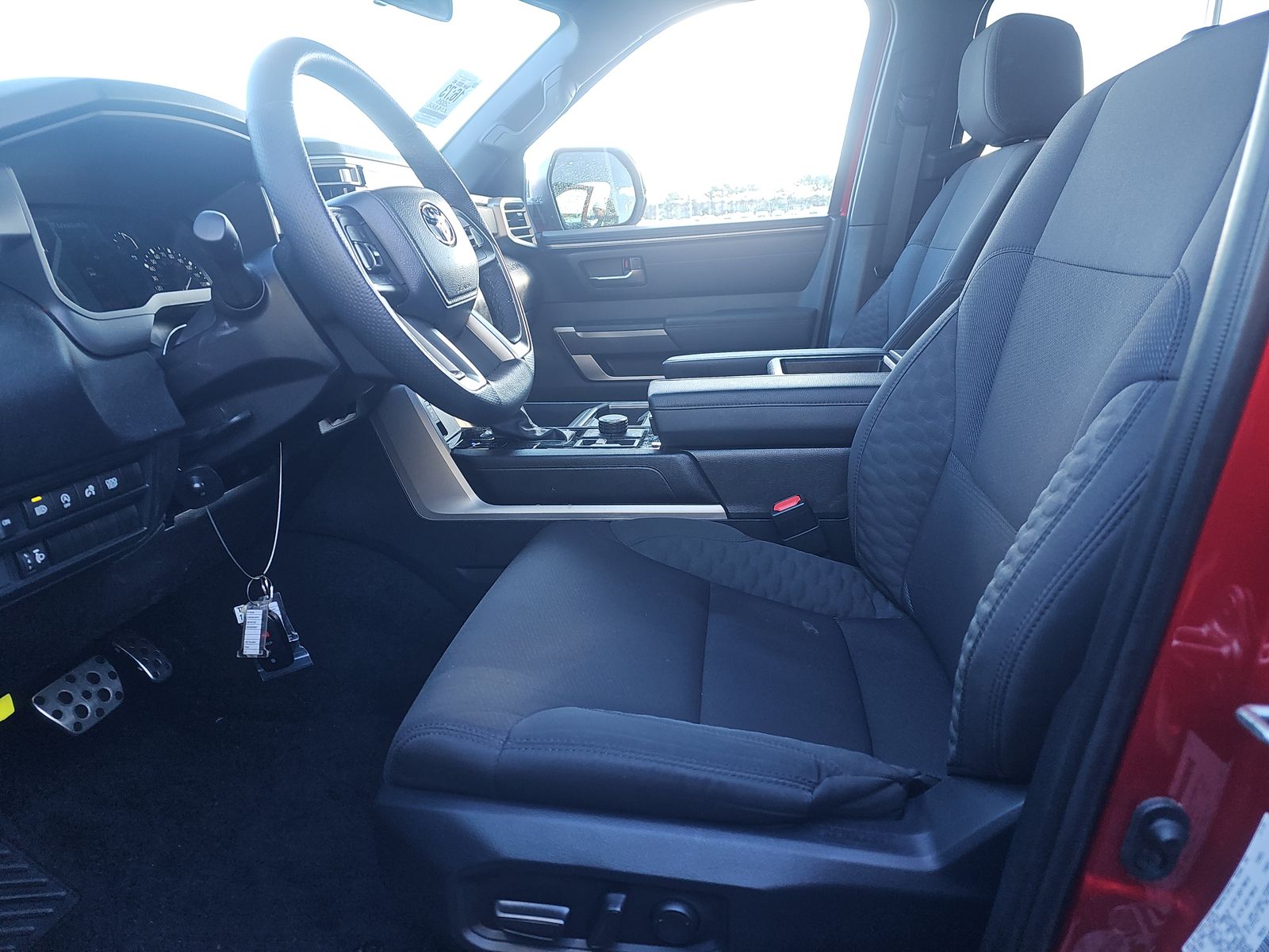 2025 Toyota Tundra SR5 AWD