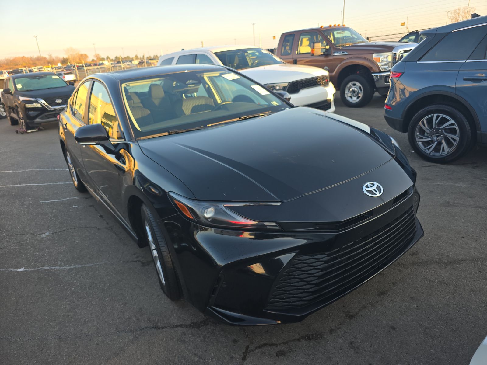 2025 Toyota Camry LE FWD