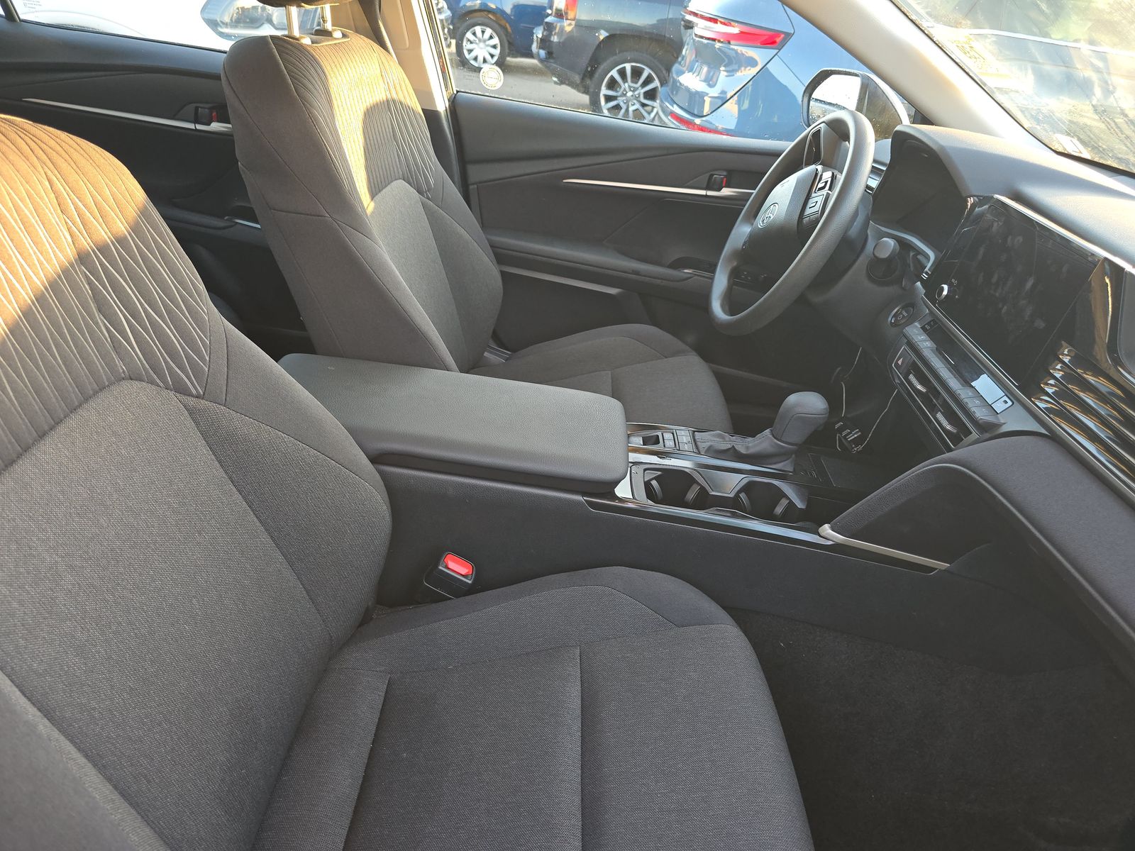 2025 Toyota Camry LE FWD