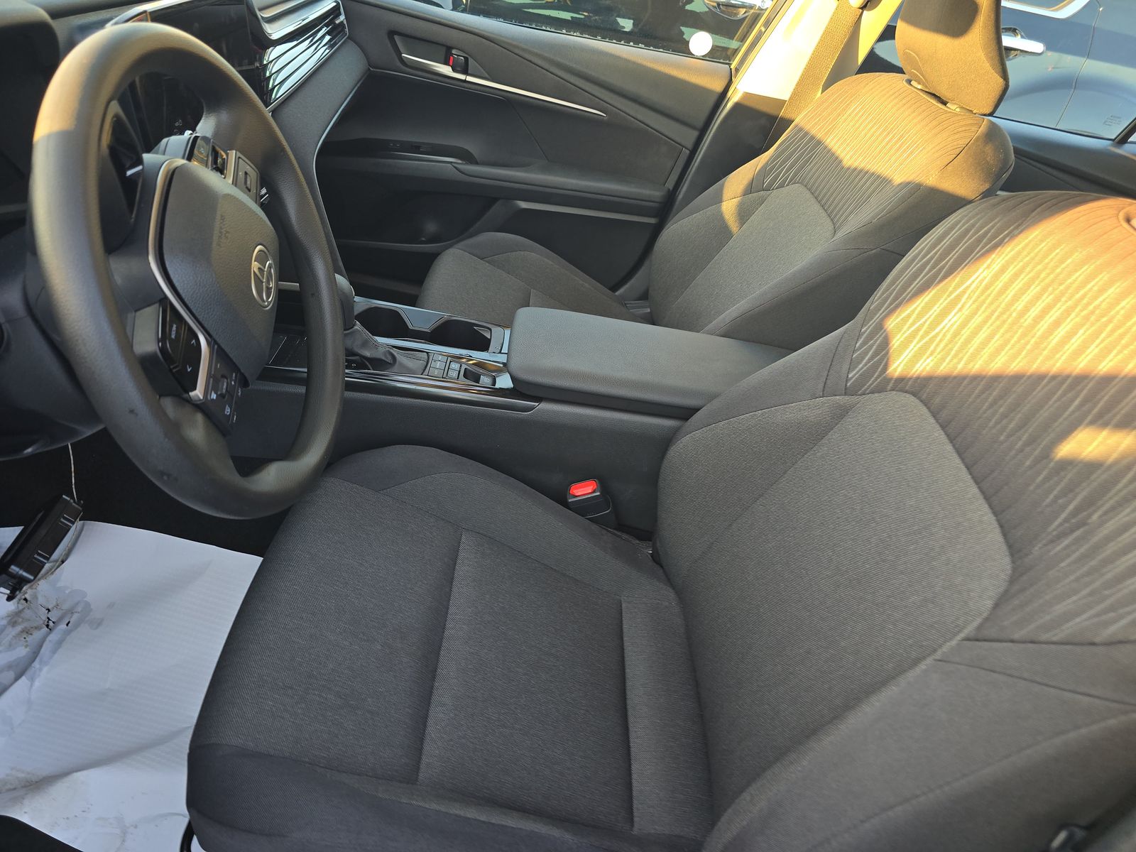 2025 Toyota Camry LE FWD