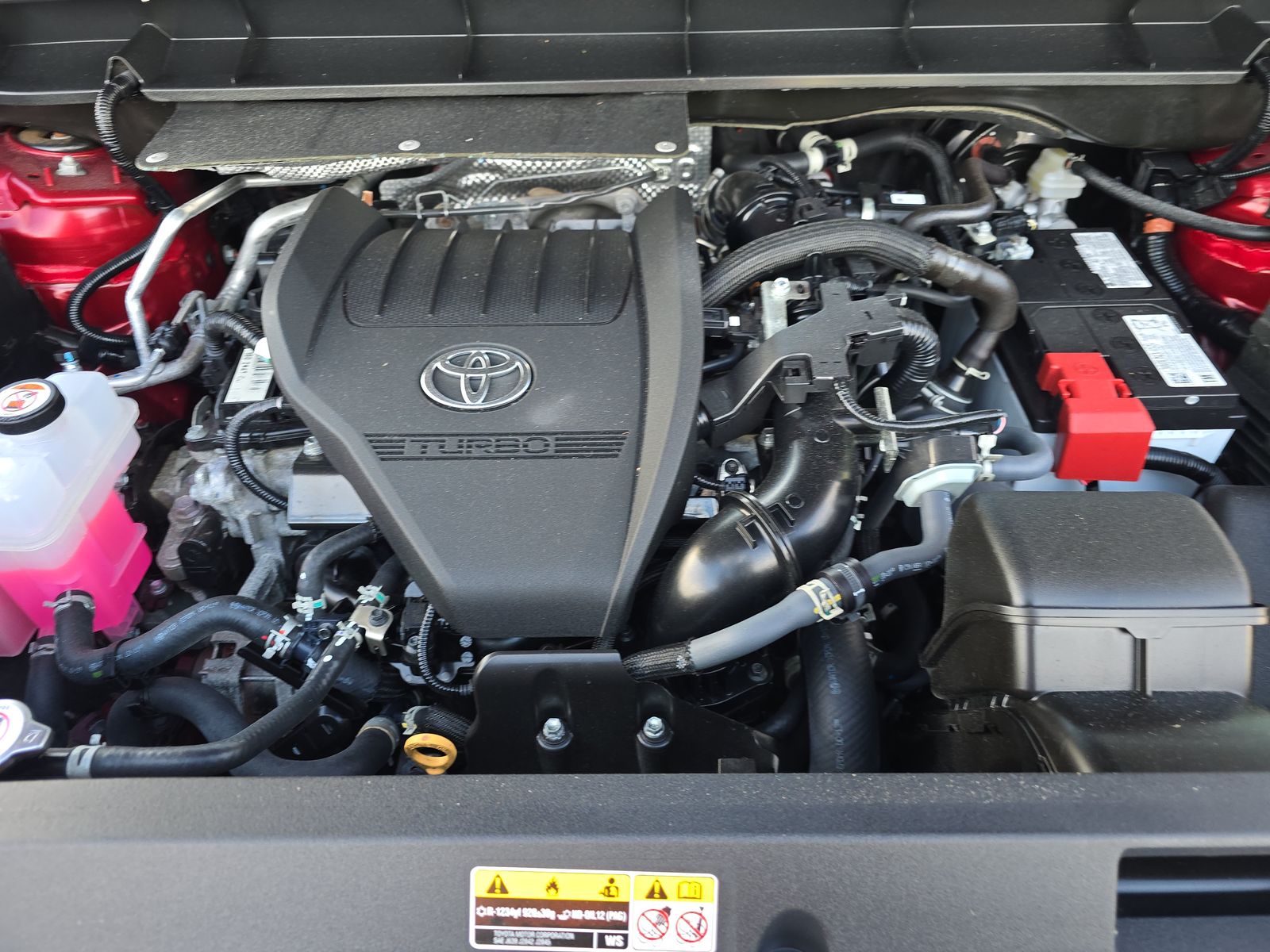 2024 Toyota Highlander LE AWD