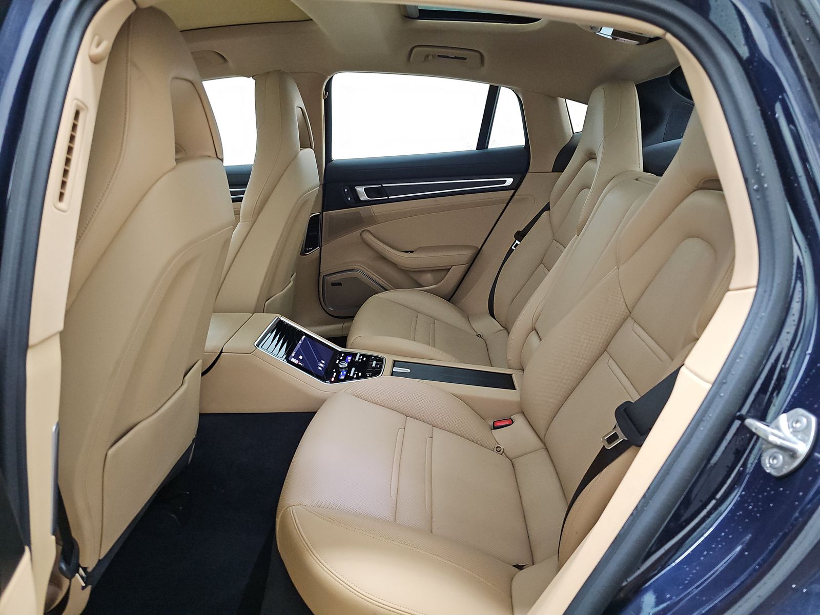 2023 Porsche Panamera 4 Platinum Edition AWD