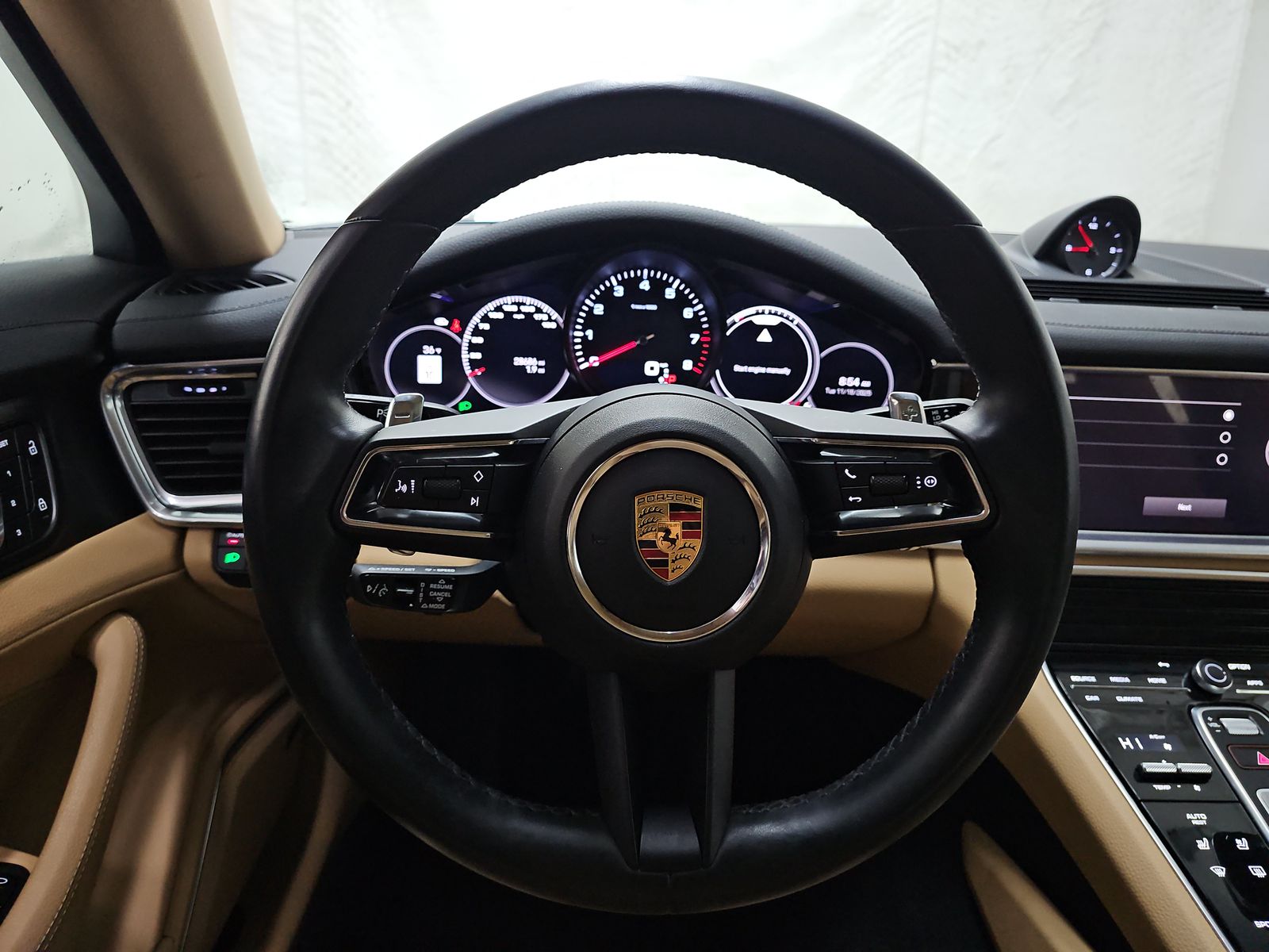 2023 Porsche Panamera 4 Platinum Edition AWD