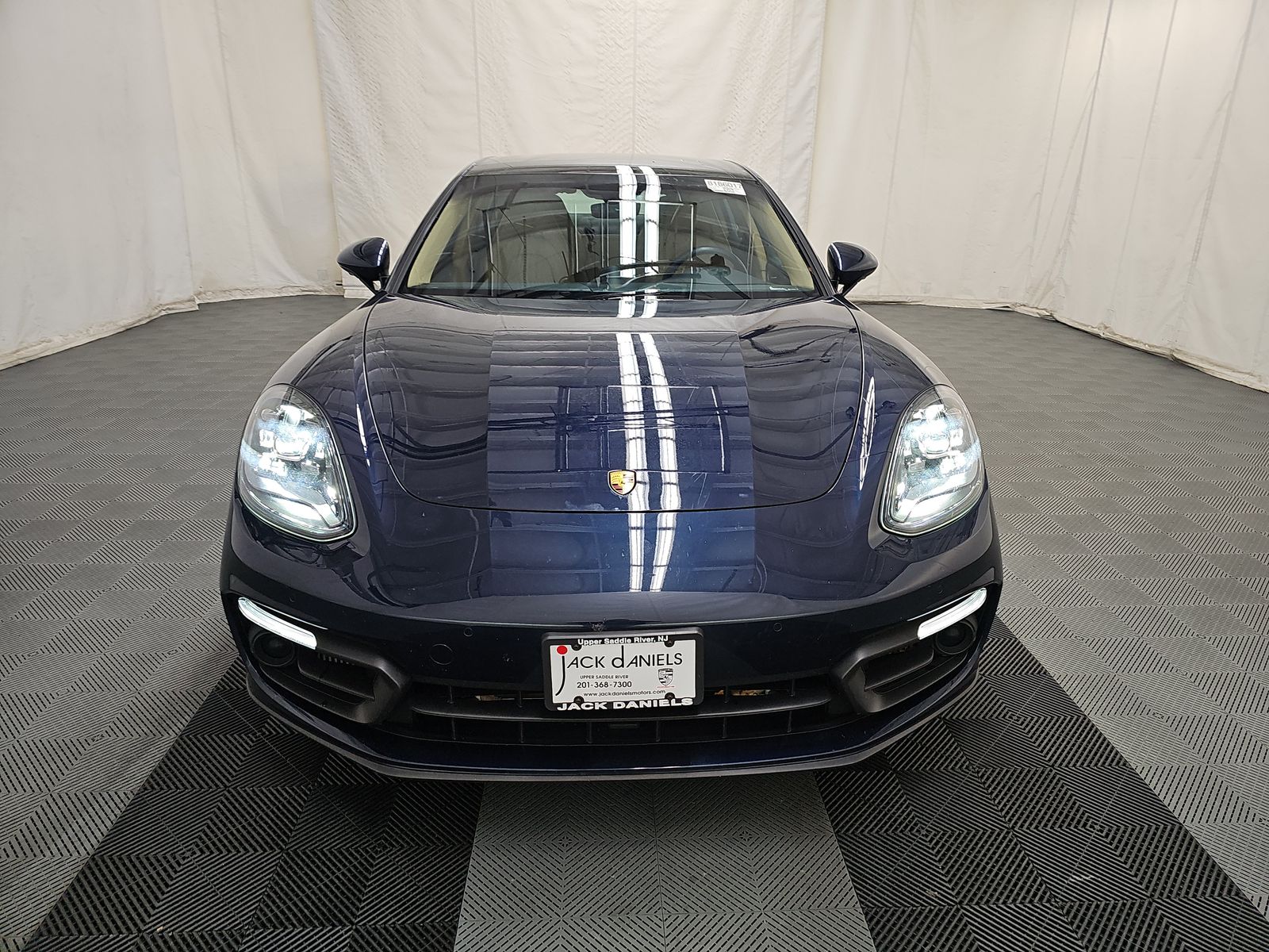 2023 Porsche Panamera 4 Platinum Edition AWD