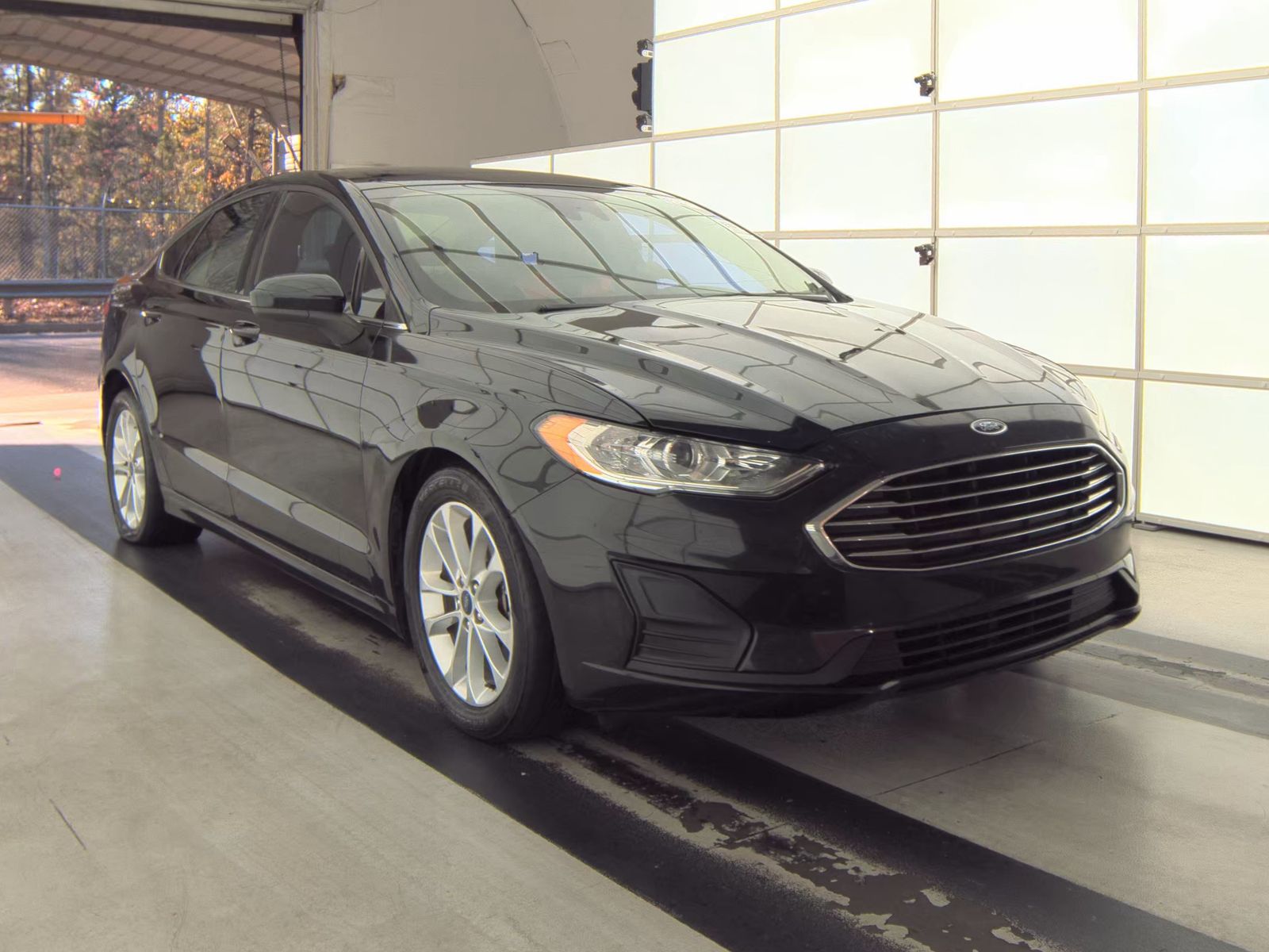 2020 Ford Fusion SE FWD