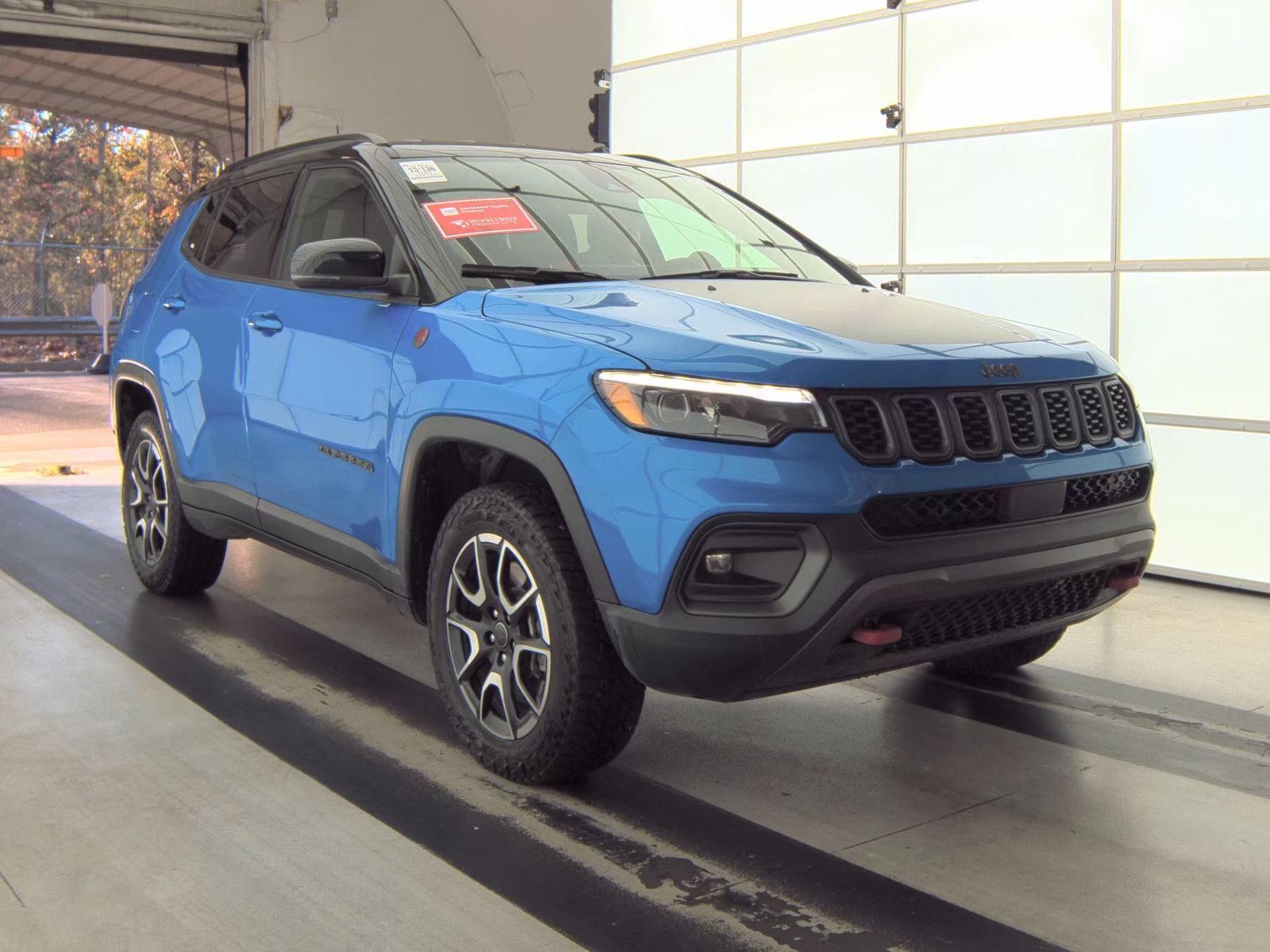 2025 Jeep Compass Trailhawk AWD