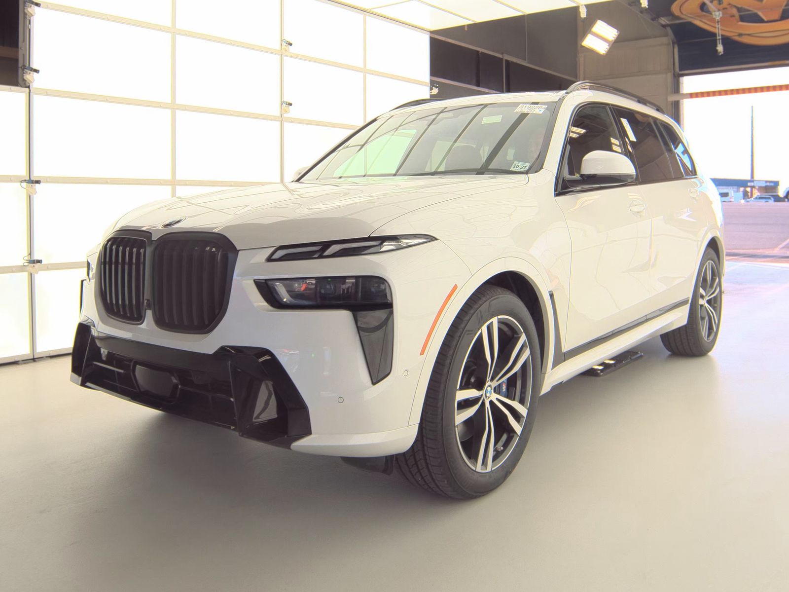 2023 BMW X7 xDrive40i AWD