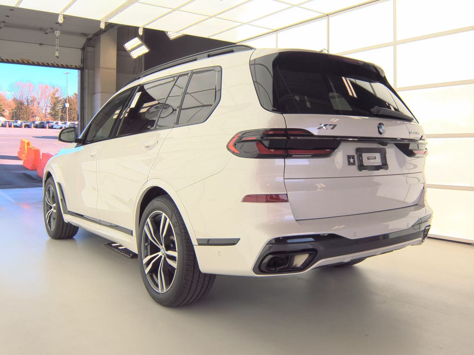 2023 BMW X7 xDrive40i AWD