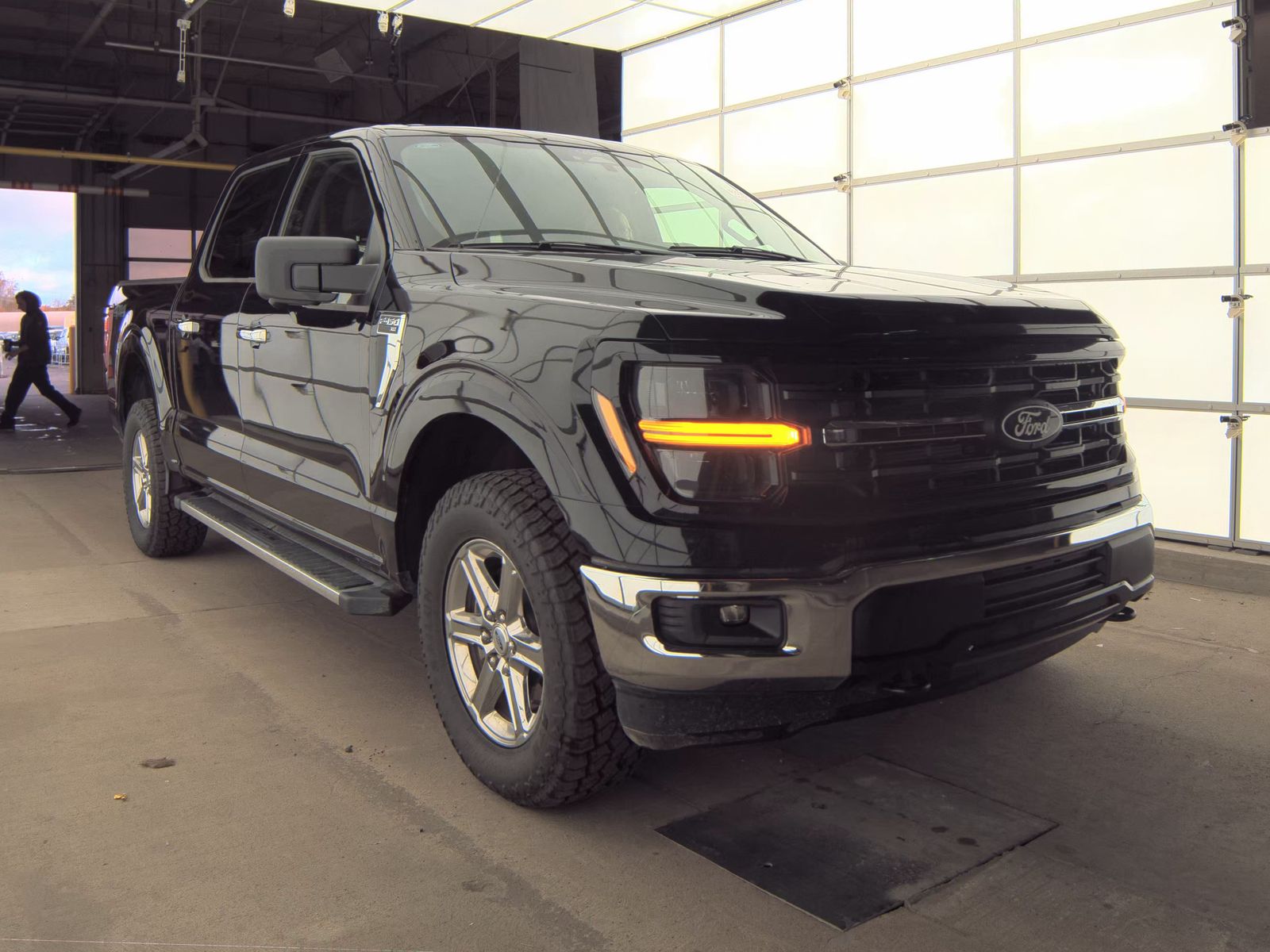 2024 Ford F-150 XLT AWD