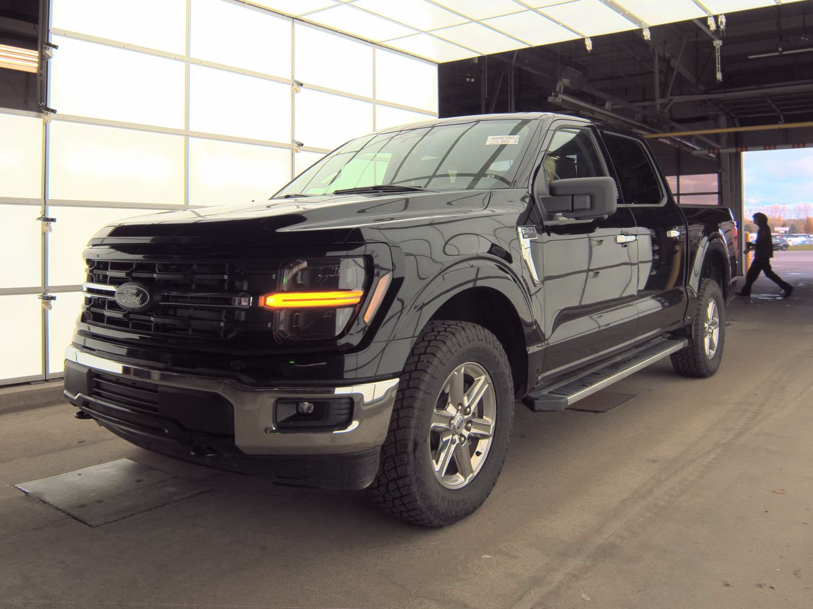 2024 Ford F-150 XLT AWD