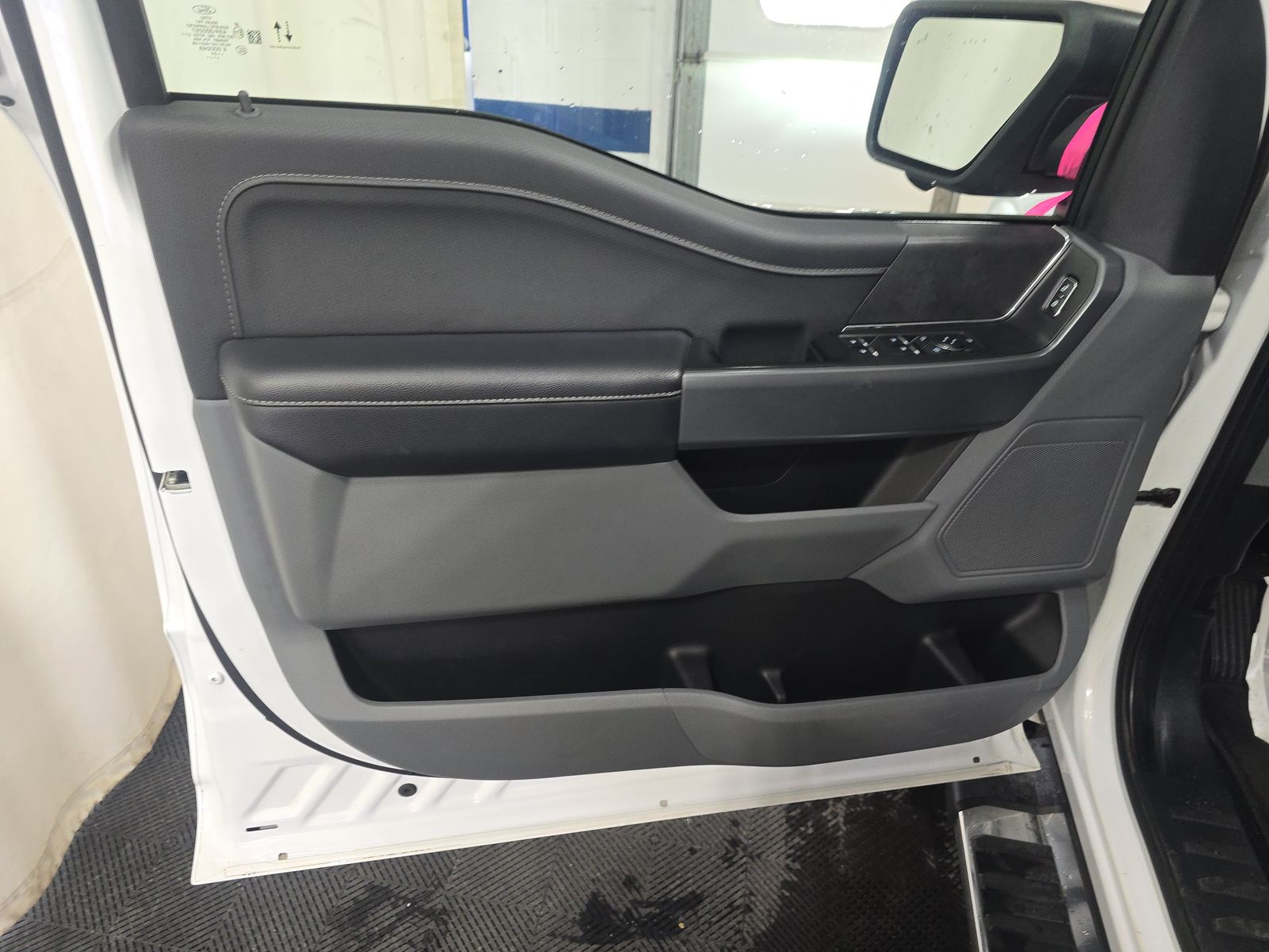 2024 Ford F-150 XLT AWD