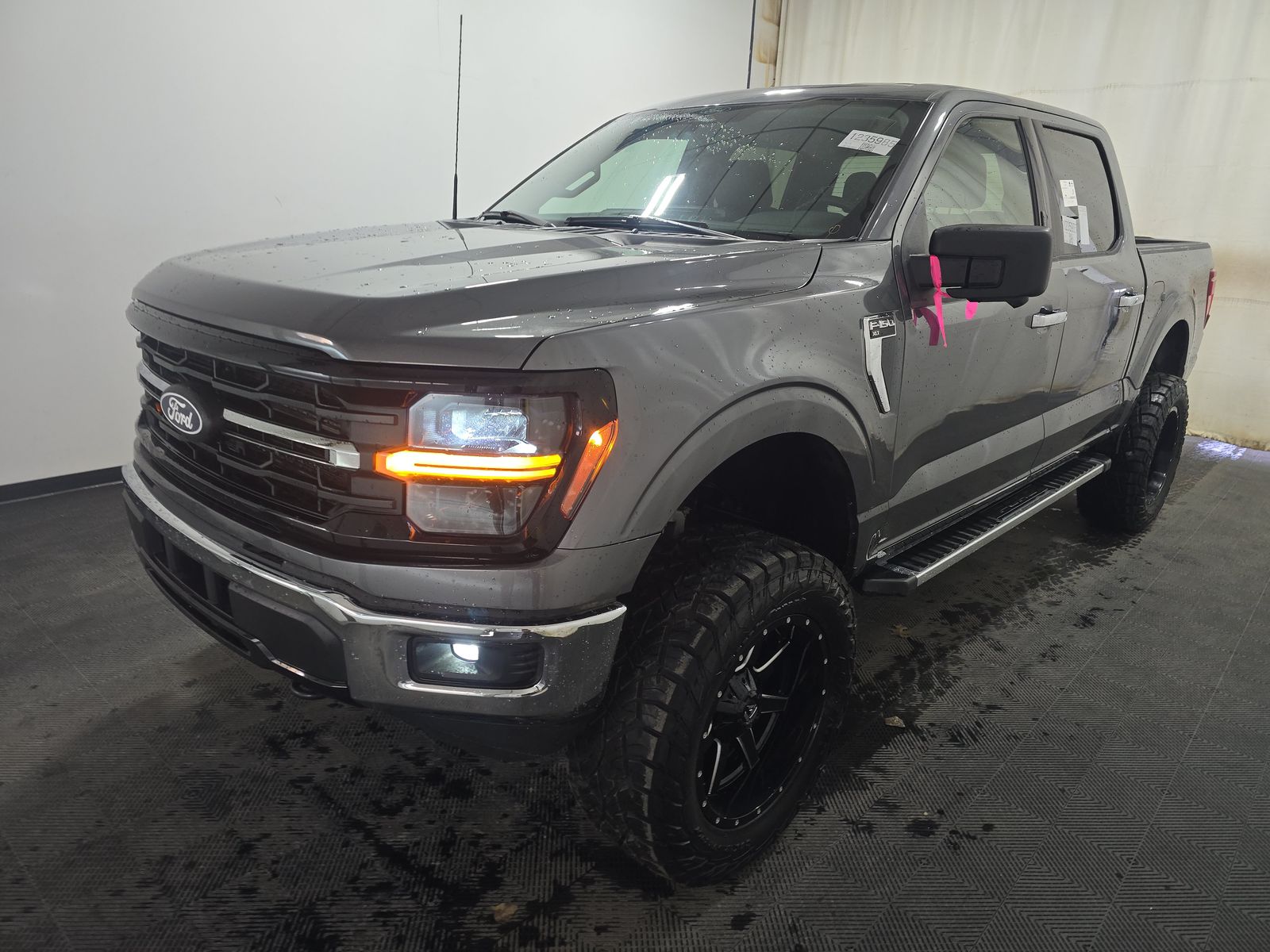 2024 Ford F-150 XLT AWD