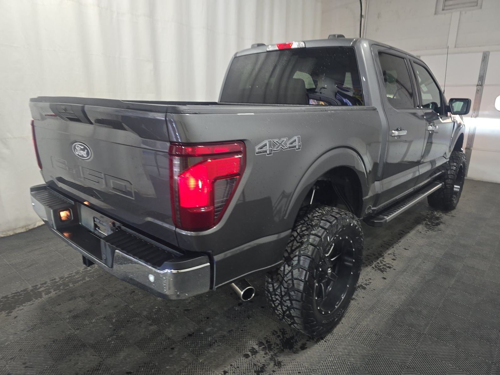2025 Ford F-150 XLT AWD