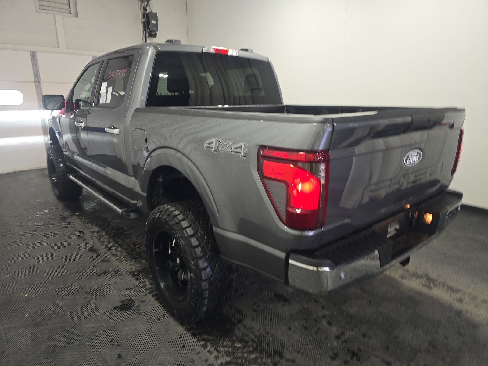 2025 Ford F-150 XLT AWD