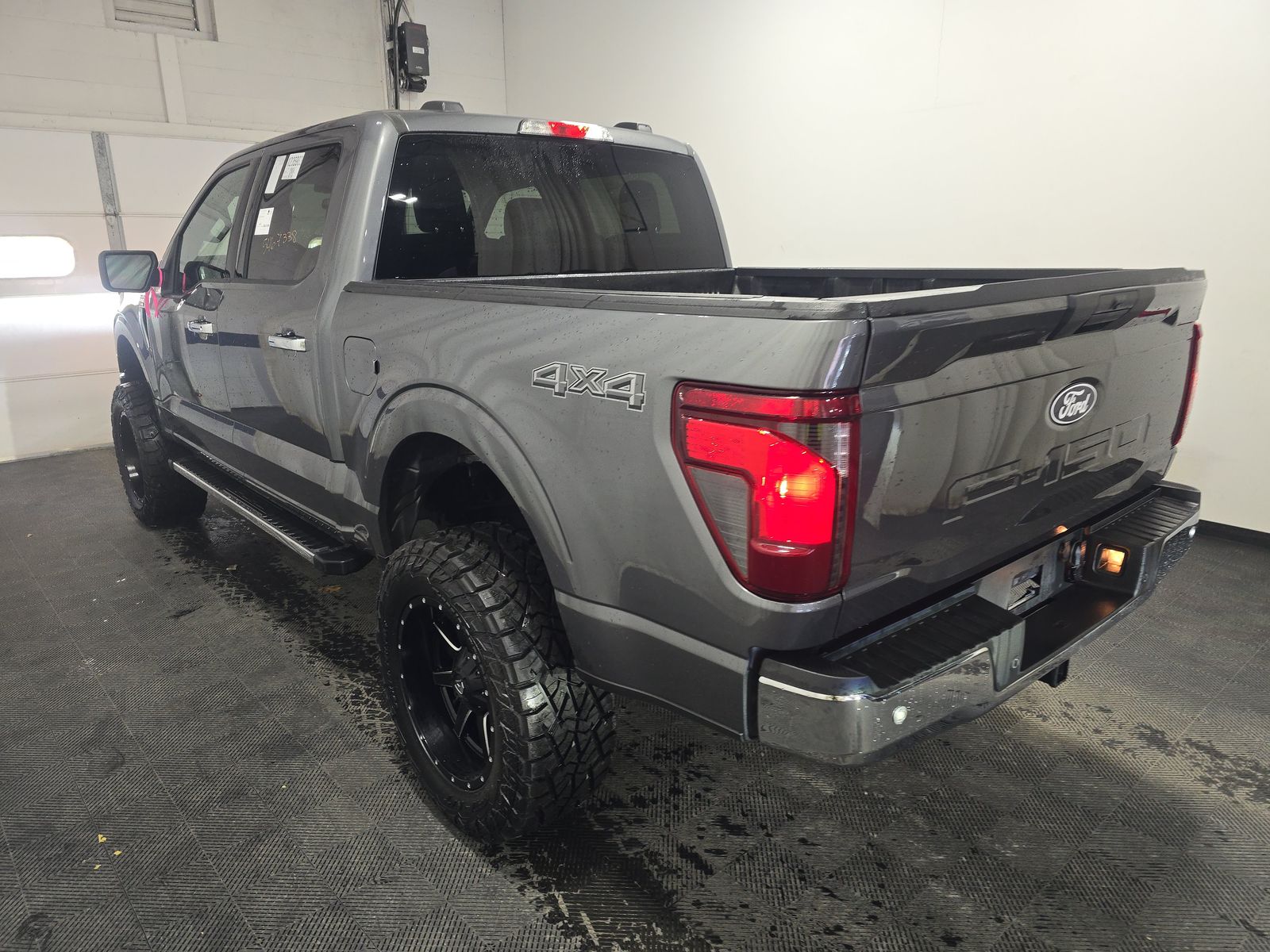 2025 Ford F-150 XLT AWD