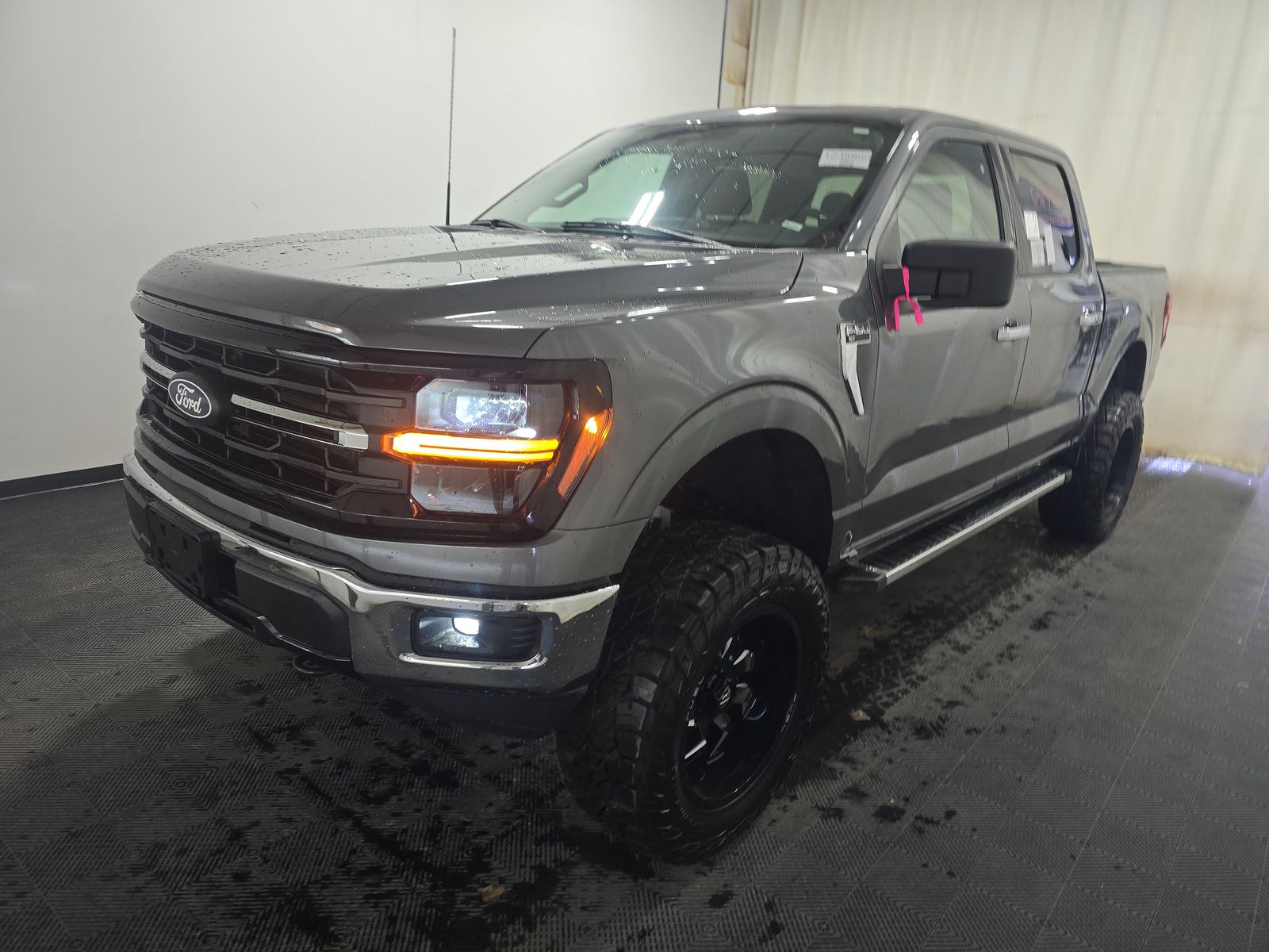 2025 Ford F-150 XLT AWD