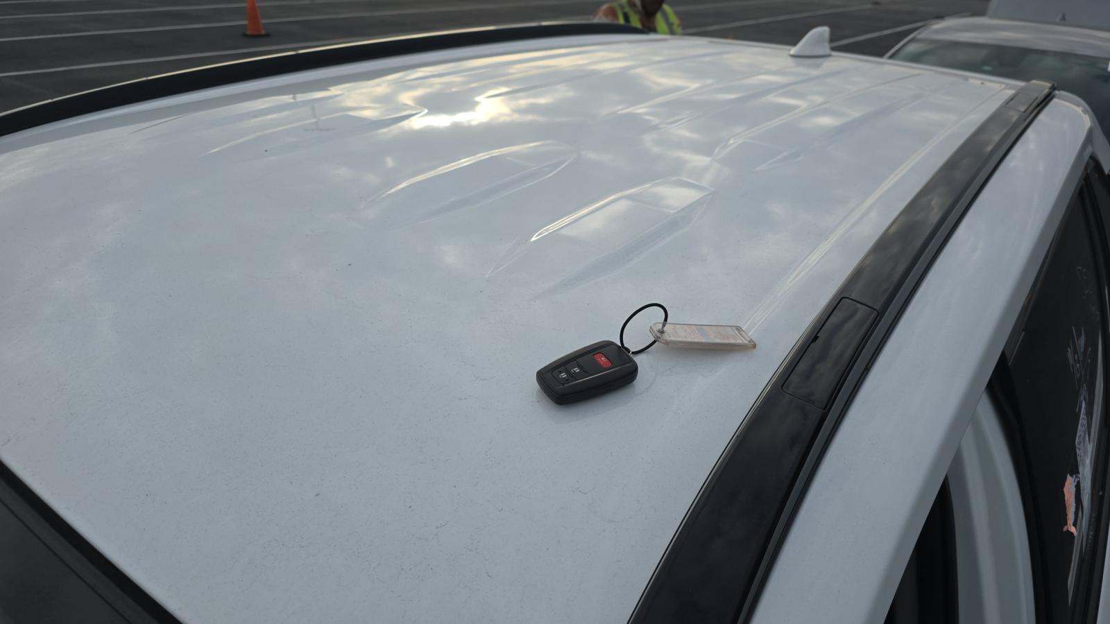 2024 Toyota RAV4 Hybrid XLE AWD