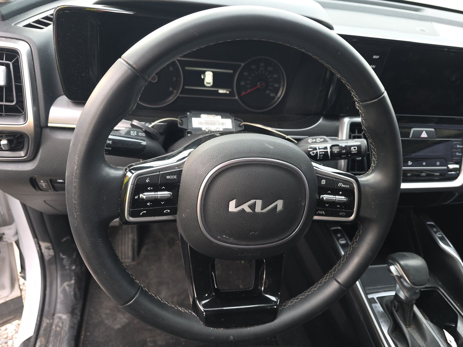 2023 Kia Sorento S FWD