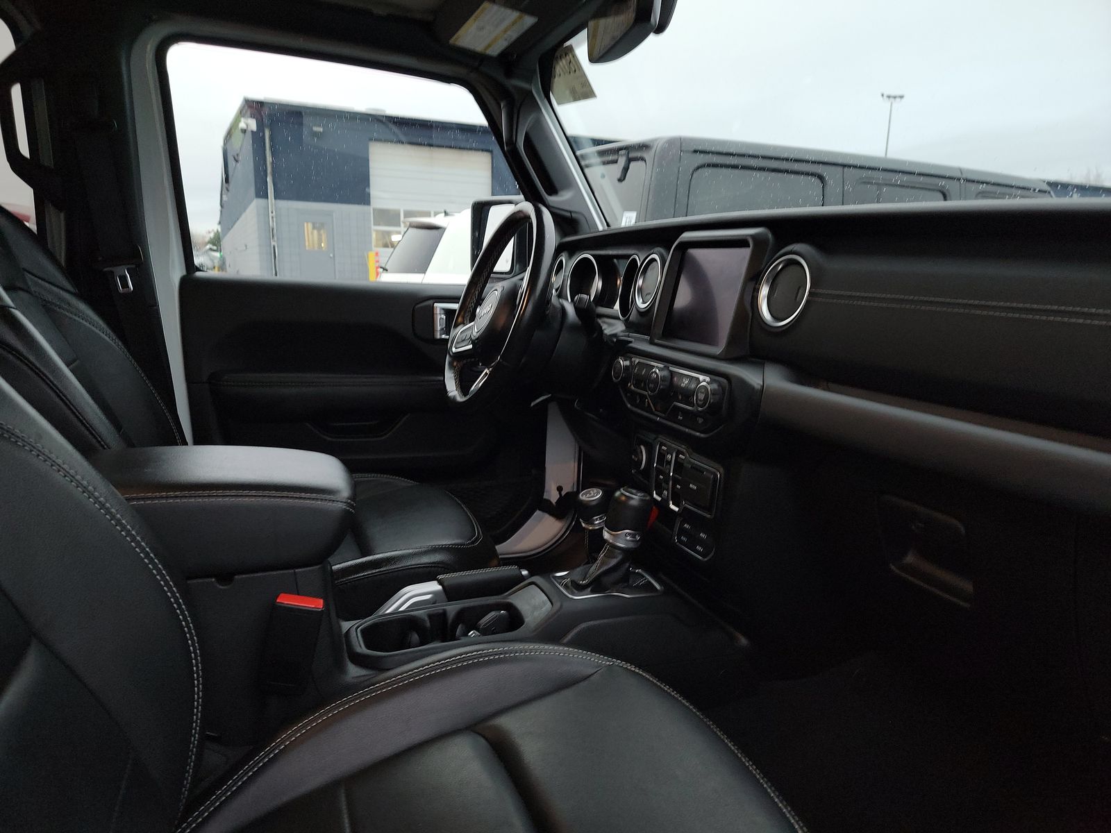 2022 Jeep Wrangler Unlimited Sahara AWD