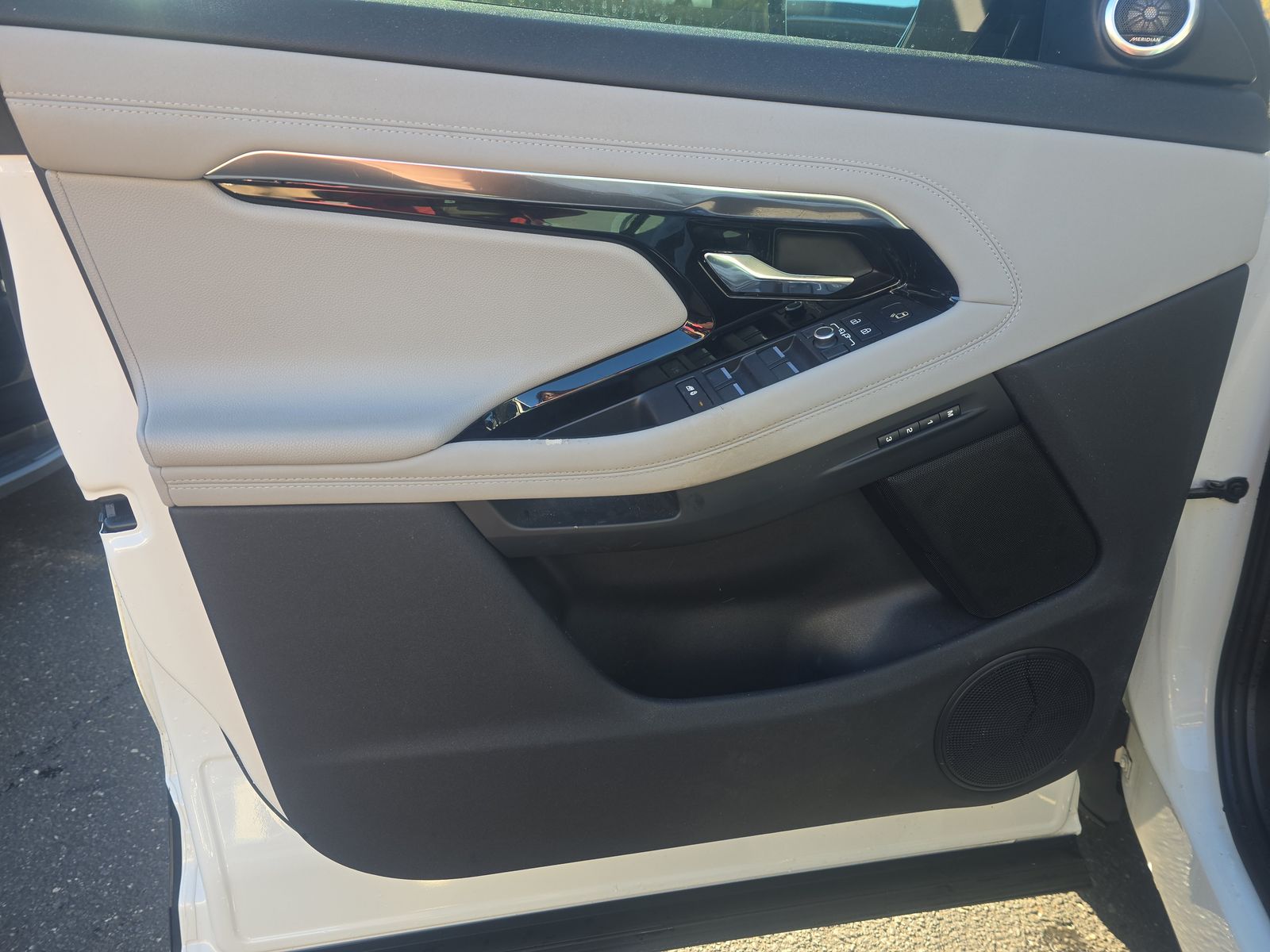 2022 Land Rover Range Rover Evoque SE AWD