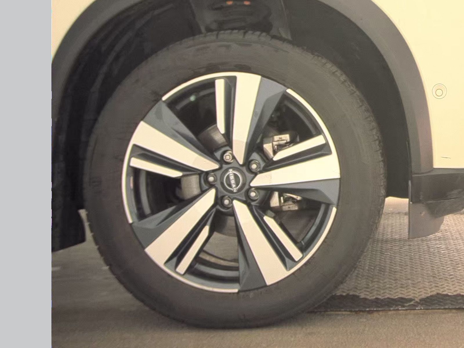 2023 Nissan Rogue Platinum AWD