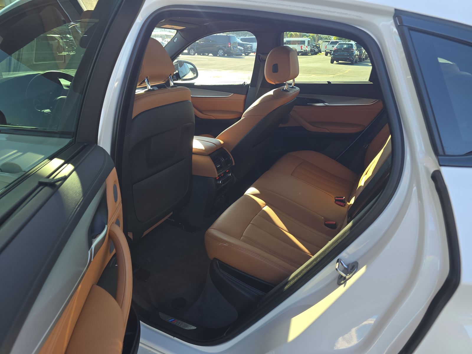 2017 BMW X6 xDrive50i AWD