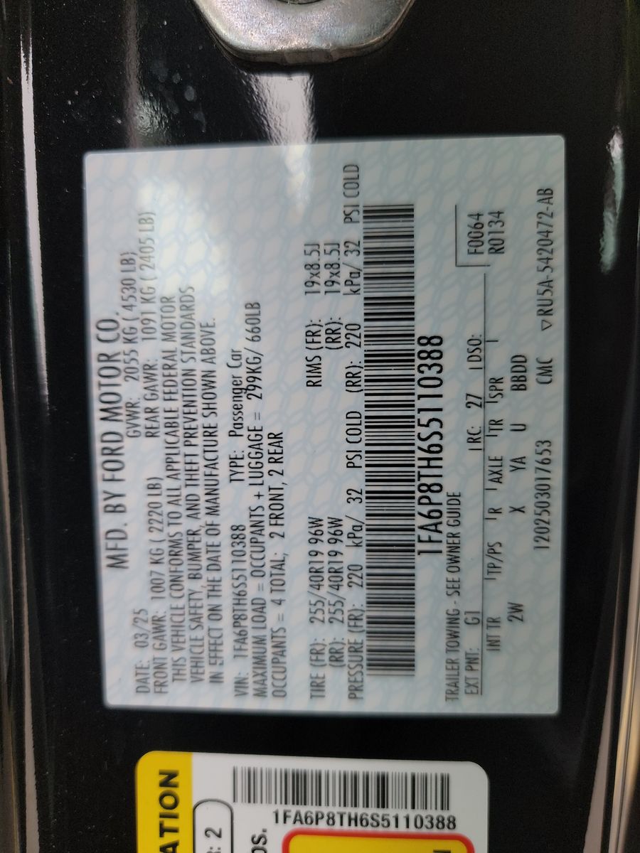 2025 Ford Mustang EcoBoost RWD