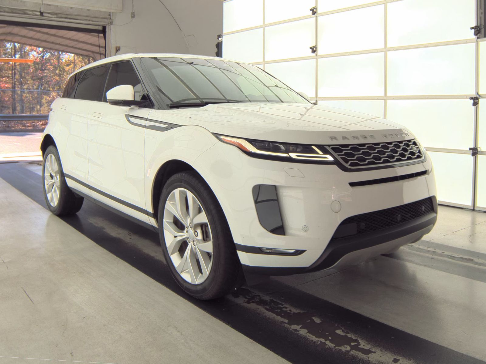 2022 Land Rover Range Rover Evoque SE AWD