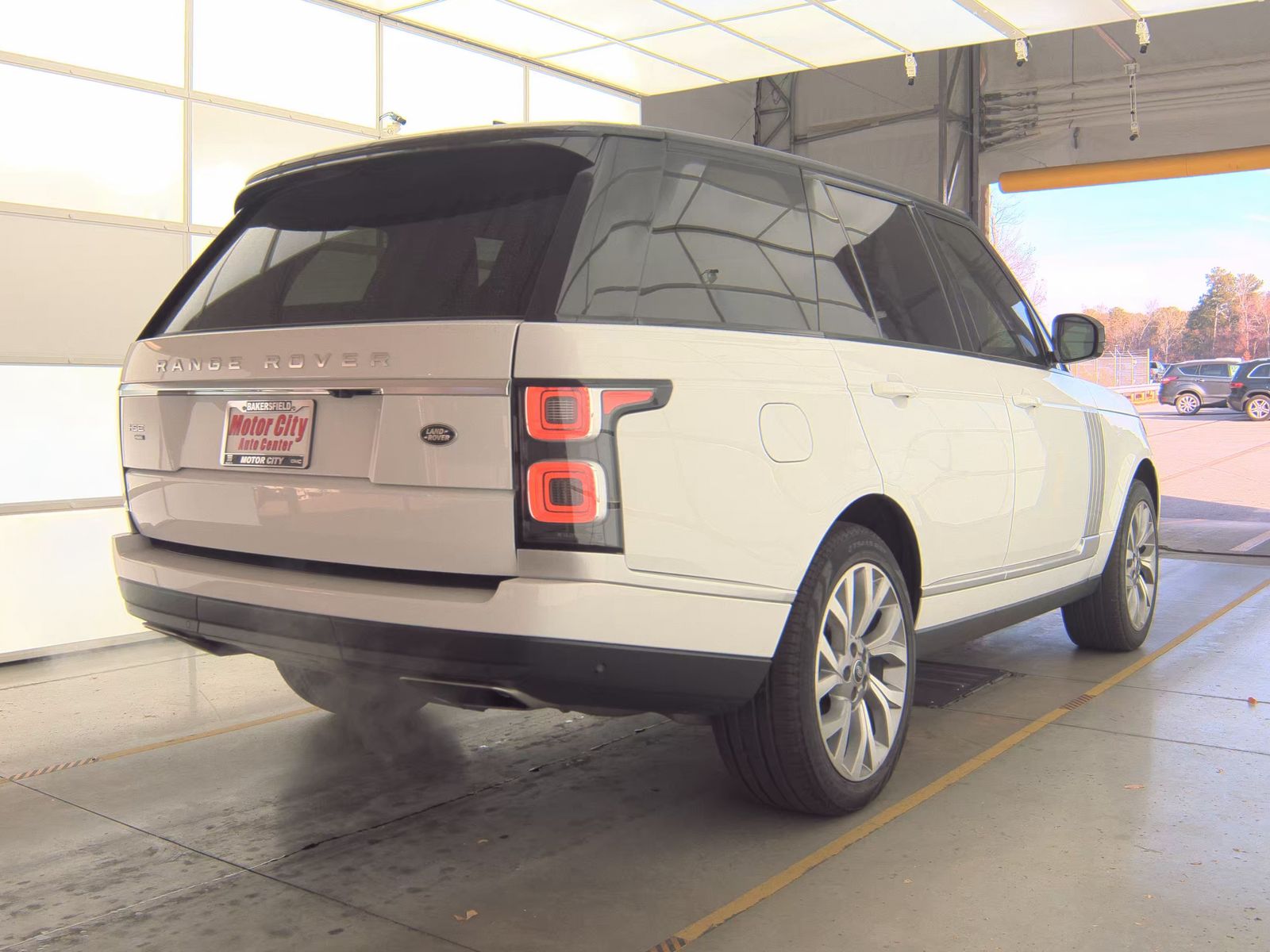 2022 Land Rover Range Rover P525 Westminster AWD