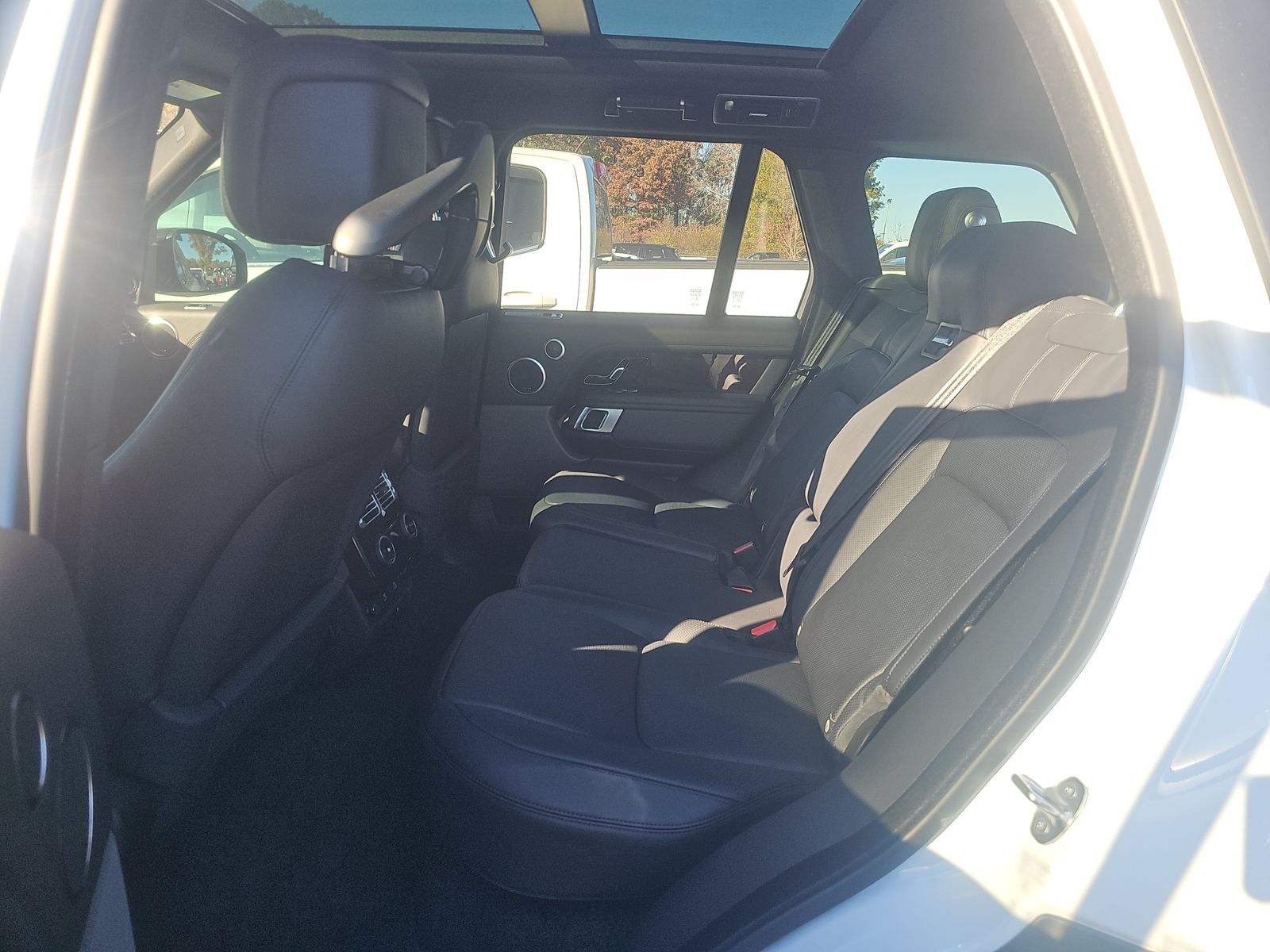 2022 Land Rover Range Rover P525 Westminster AWD