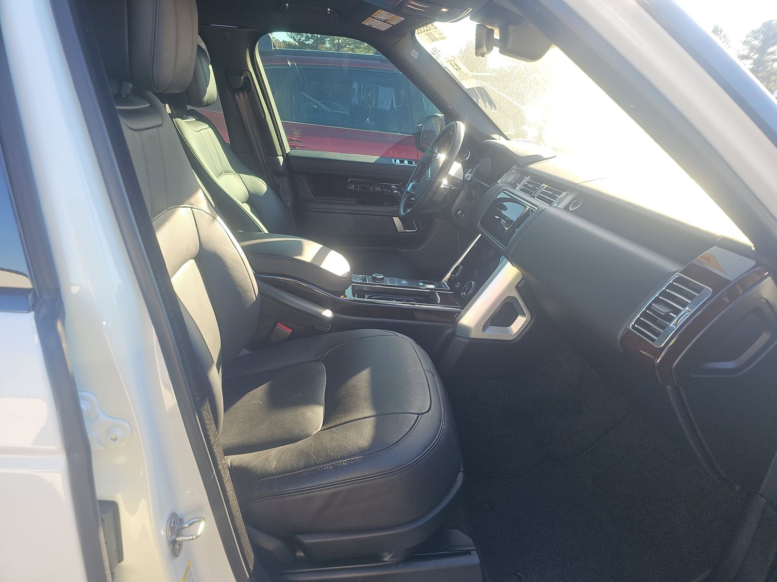 2022 Land Rover Range Rover P525 Westminster AWD