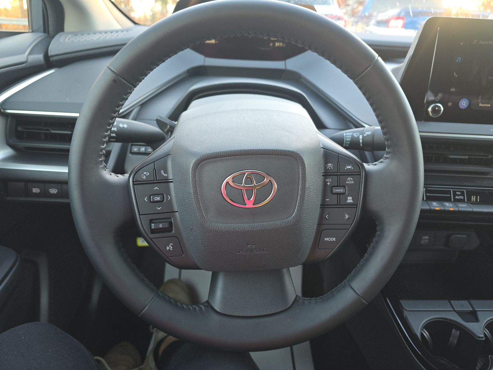 2025 Toyota Prius LE FWD