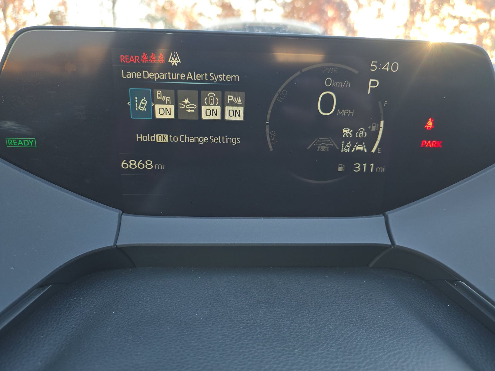 2025 Toyota Prius LE FWD