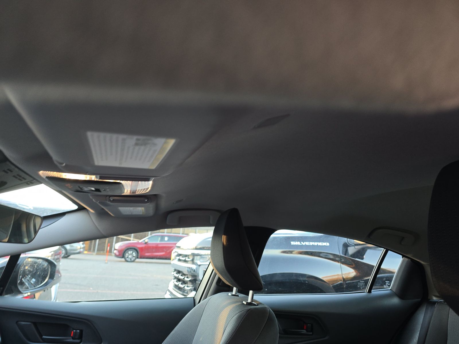 2025 Toyota Prius LE FWD