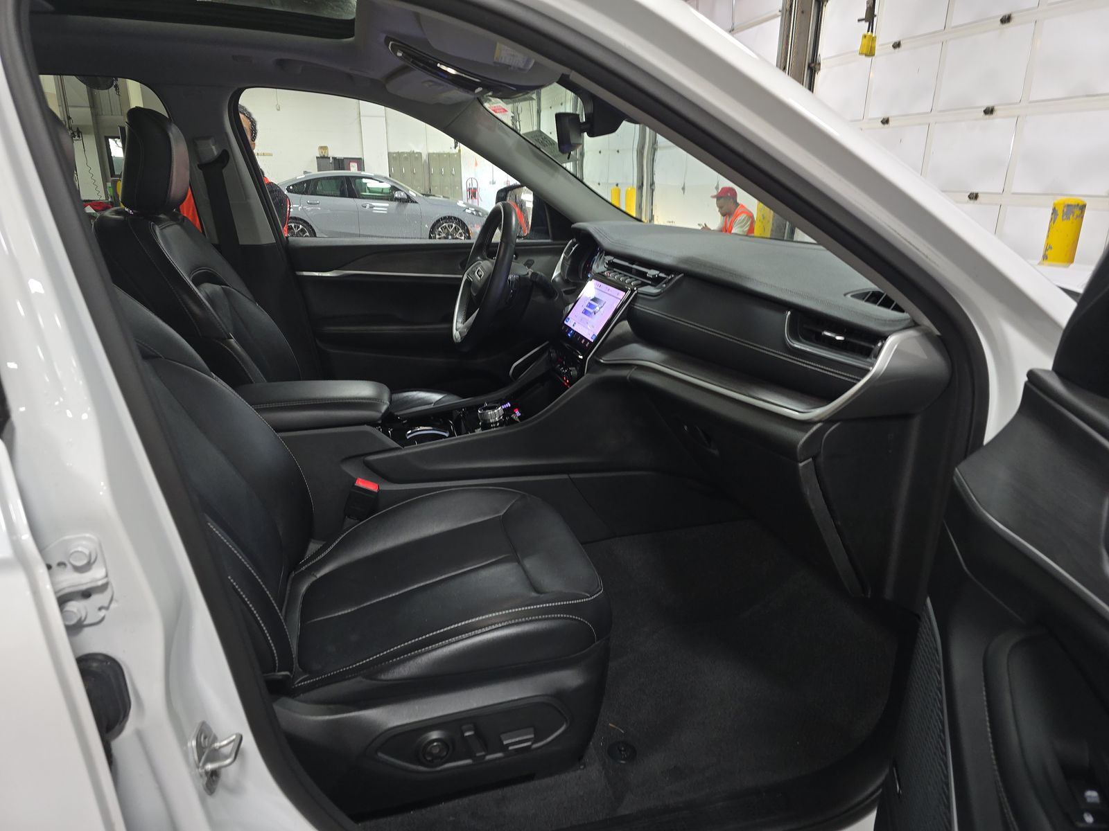 2022 Jeep Grand Cherokee Limited AWD