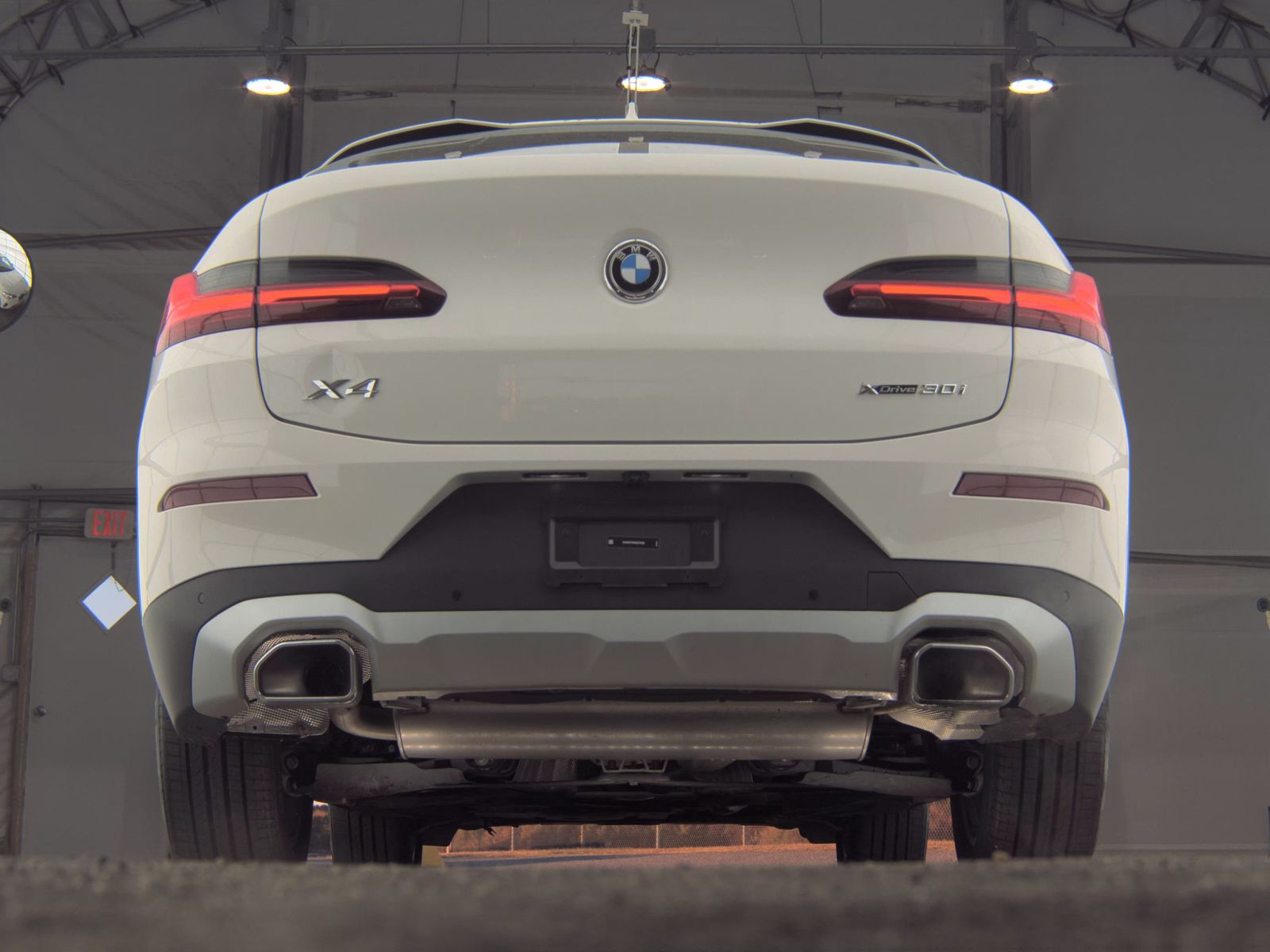 2025 BMW X4 xDrive30i AWD