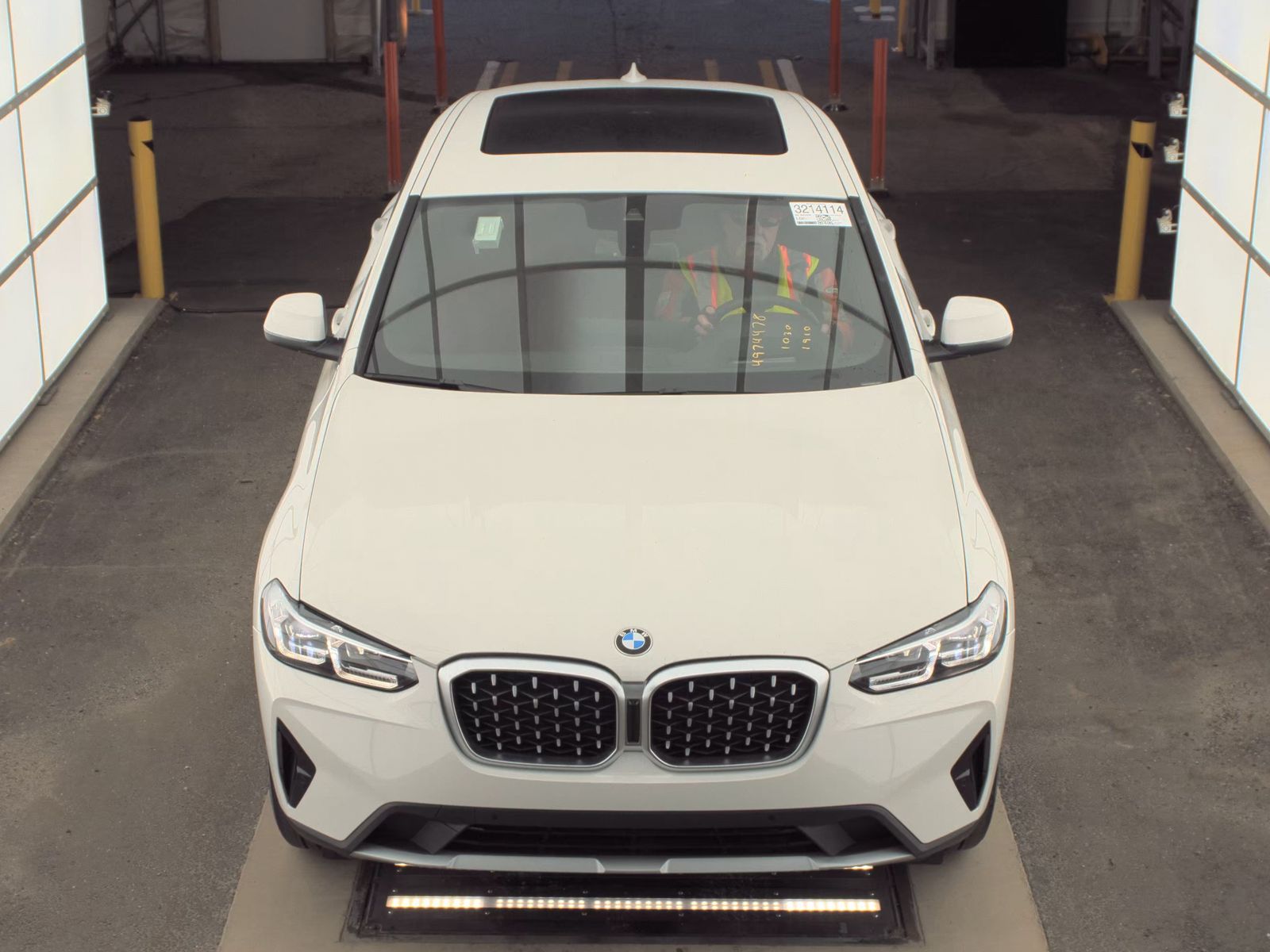 2025 BMW X4 xDrive30i AWD