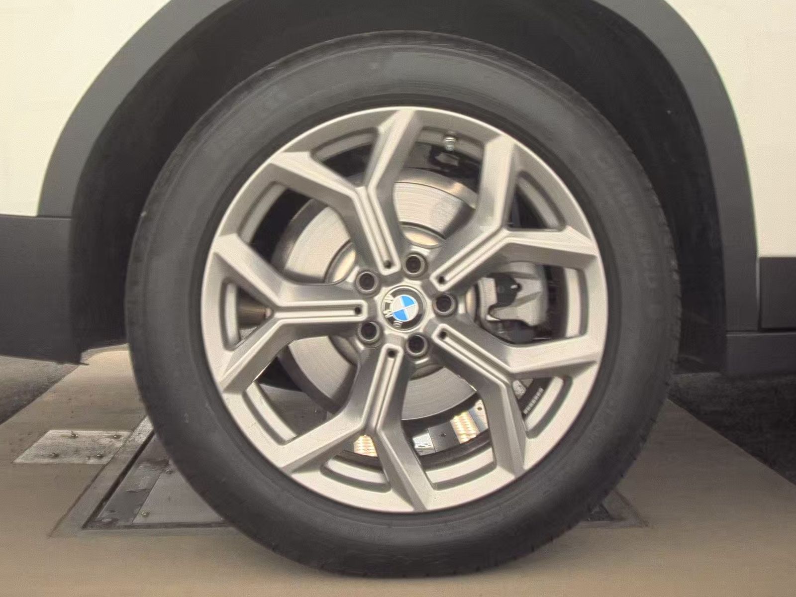 2025 BMW X4 xDrive30i AWD