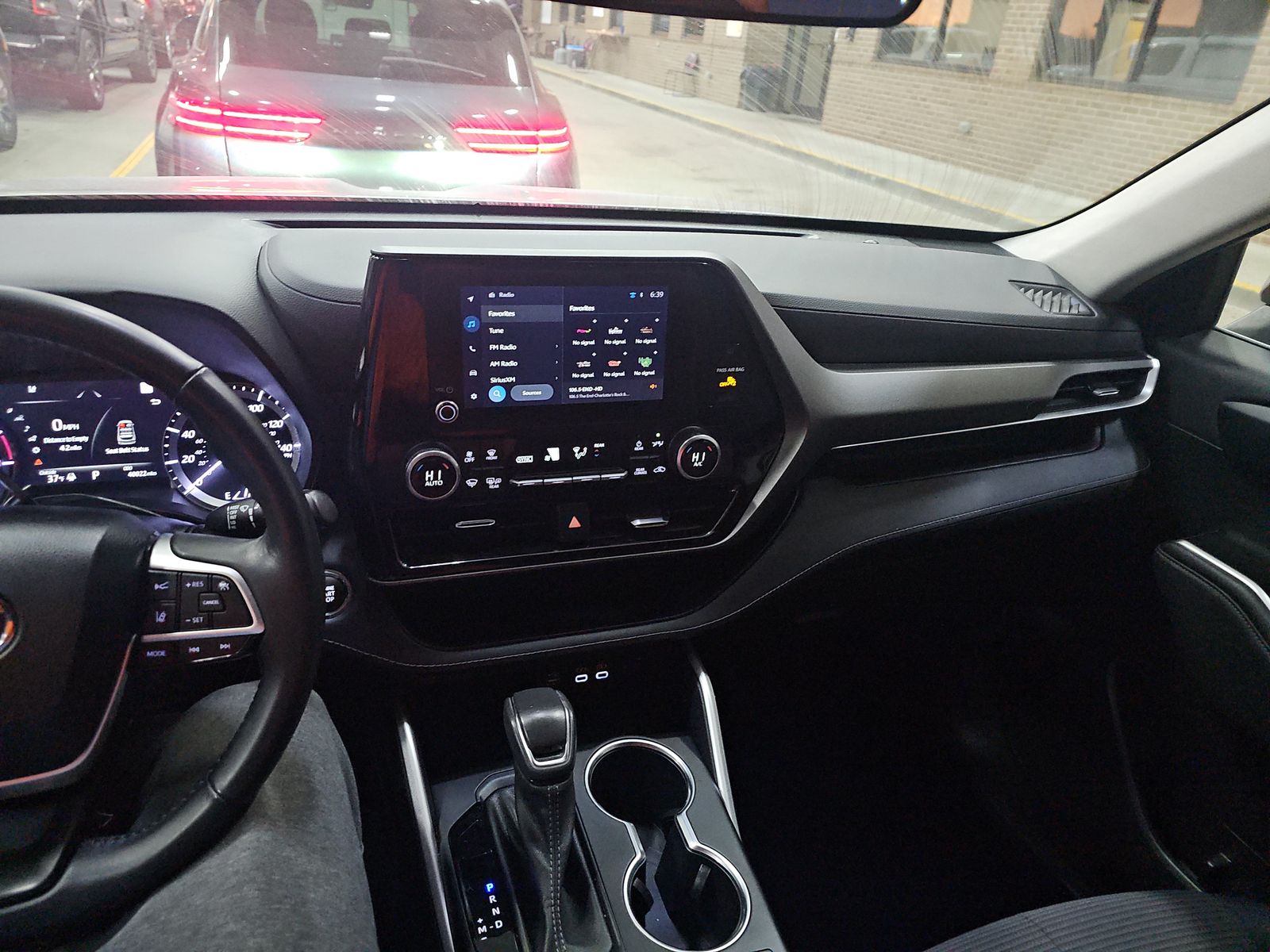 2023 Toyota Highlander LE FWD