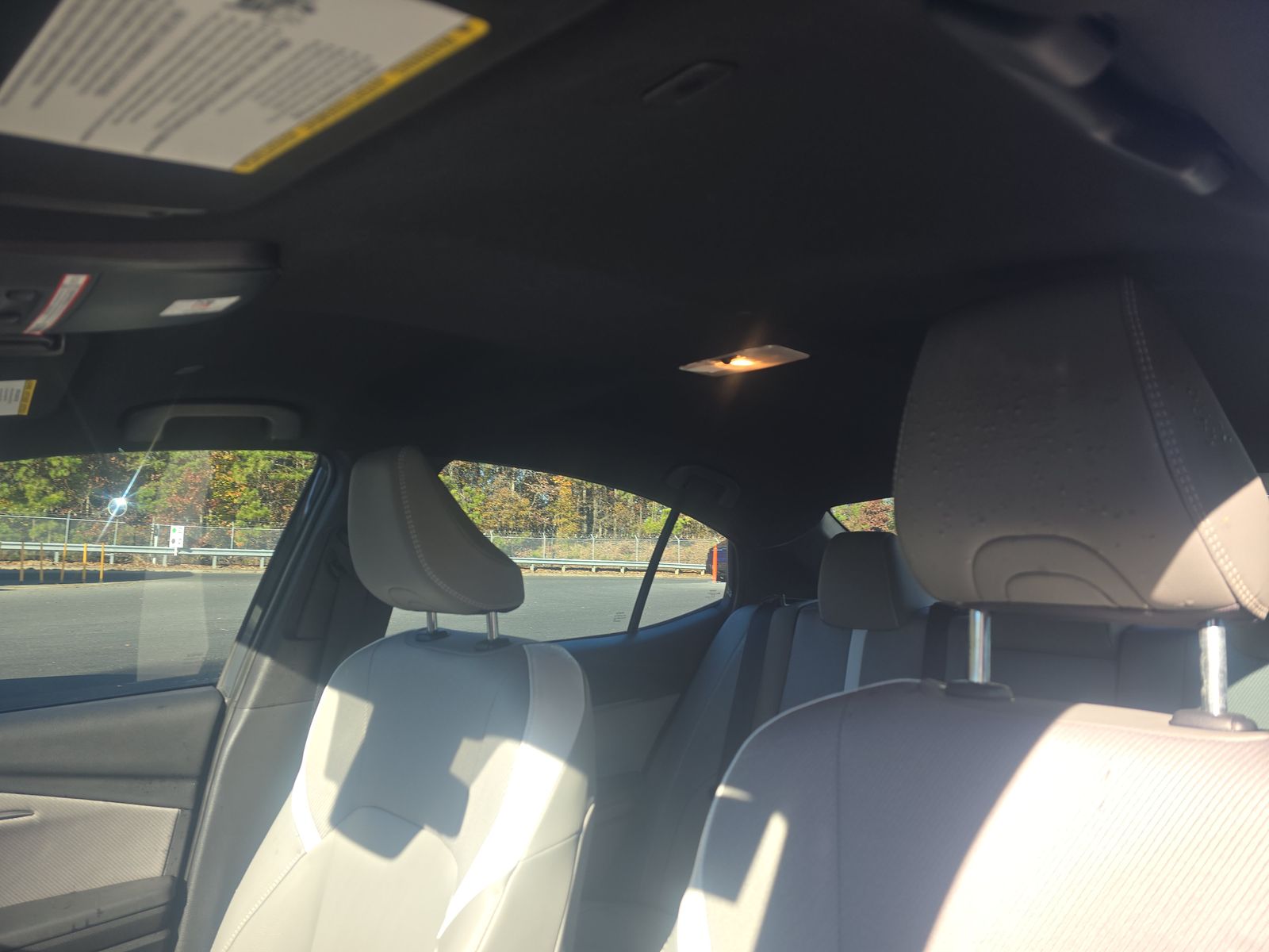 2025 Toyota Camry SE FWD