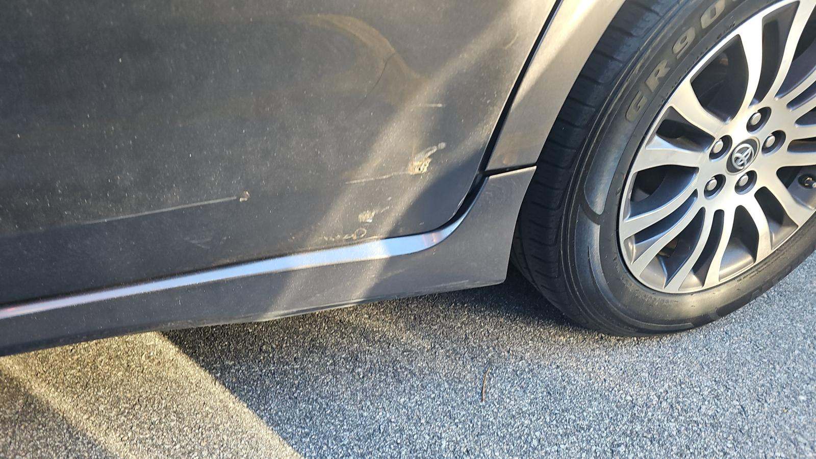 2020 Toyota Sienna XLE FWD