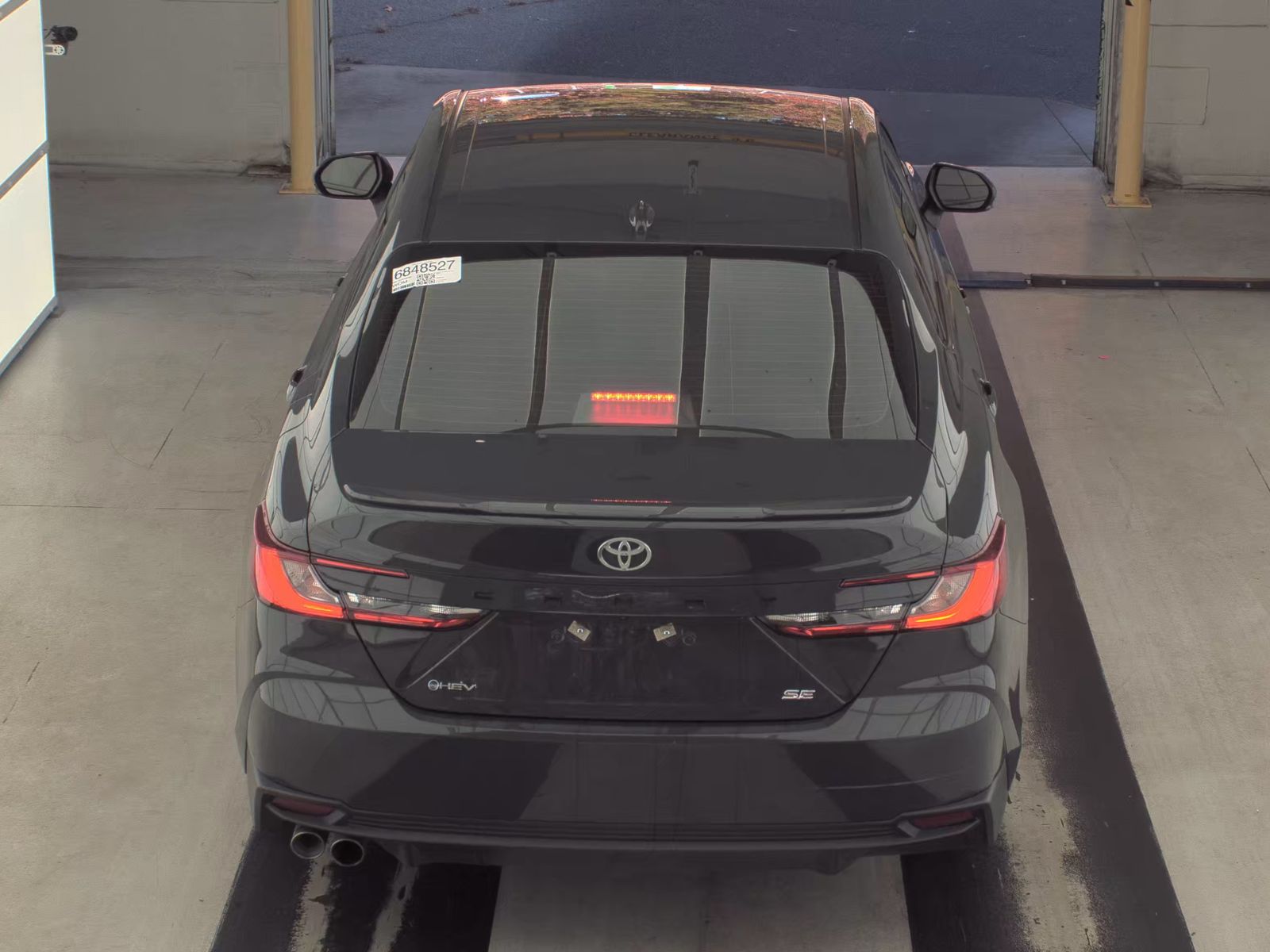 2025 Toyota Camry SE FWD