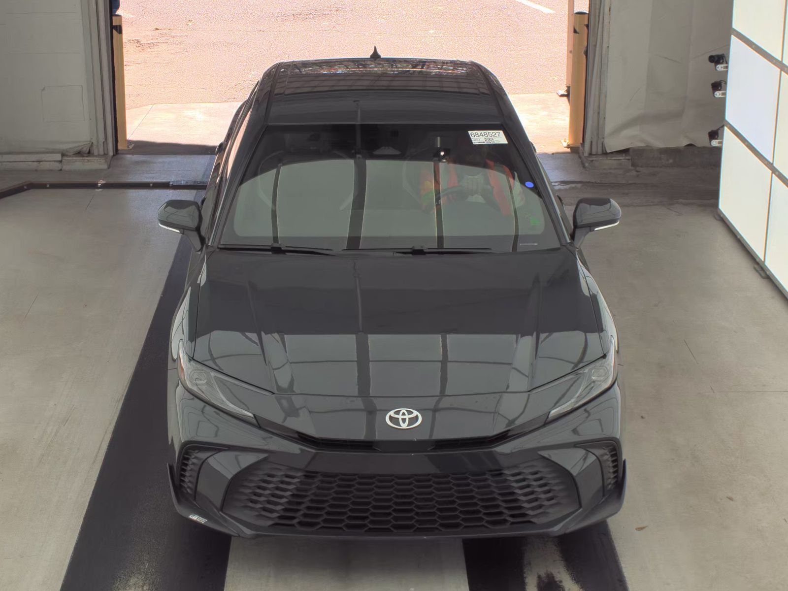 2025 Toyota Camry SE FWD