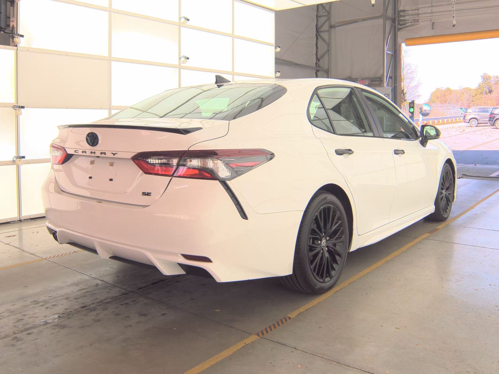 2022 Toyota Camry Hybrid Nightshade FWD